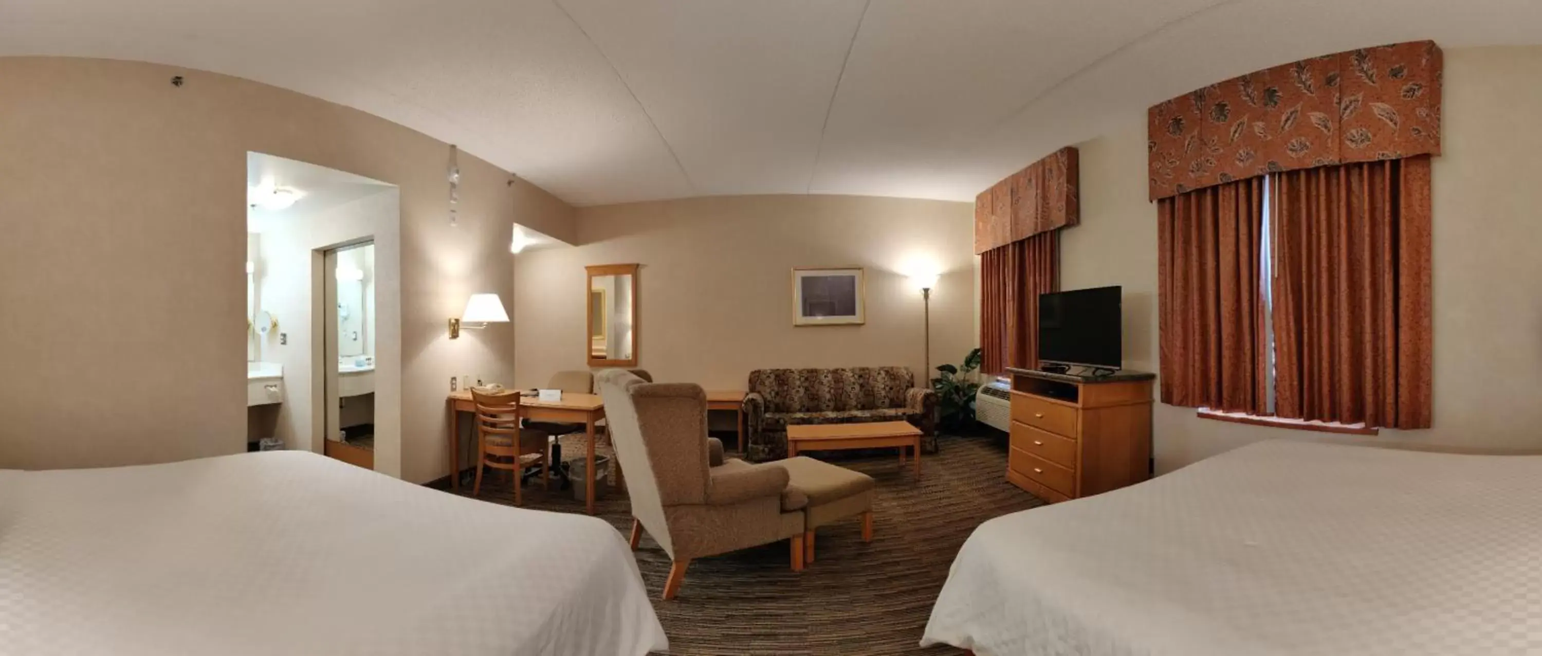 Humphry Inn And Suites