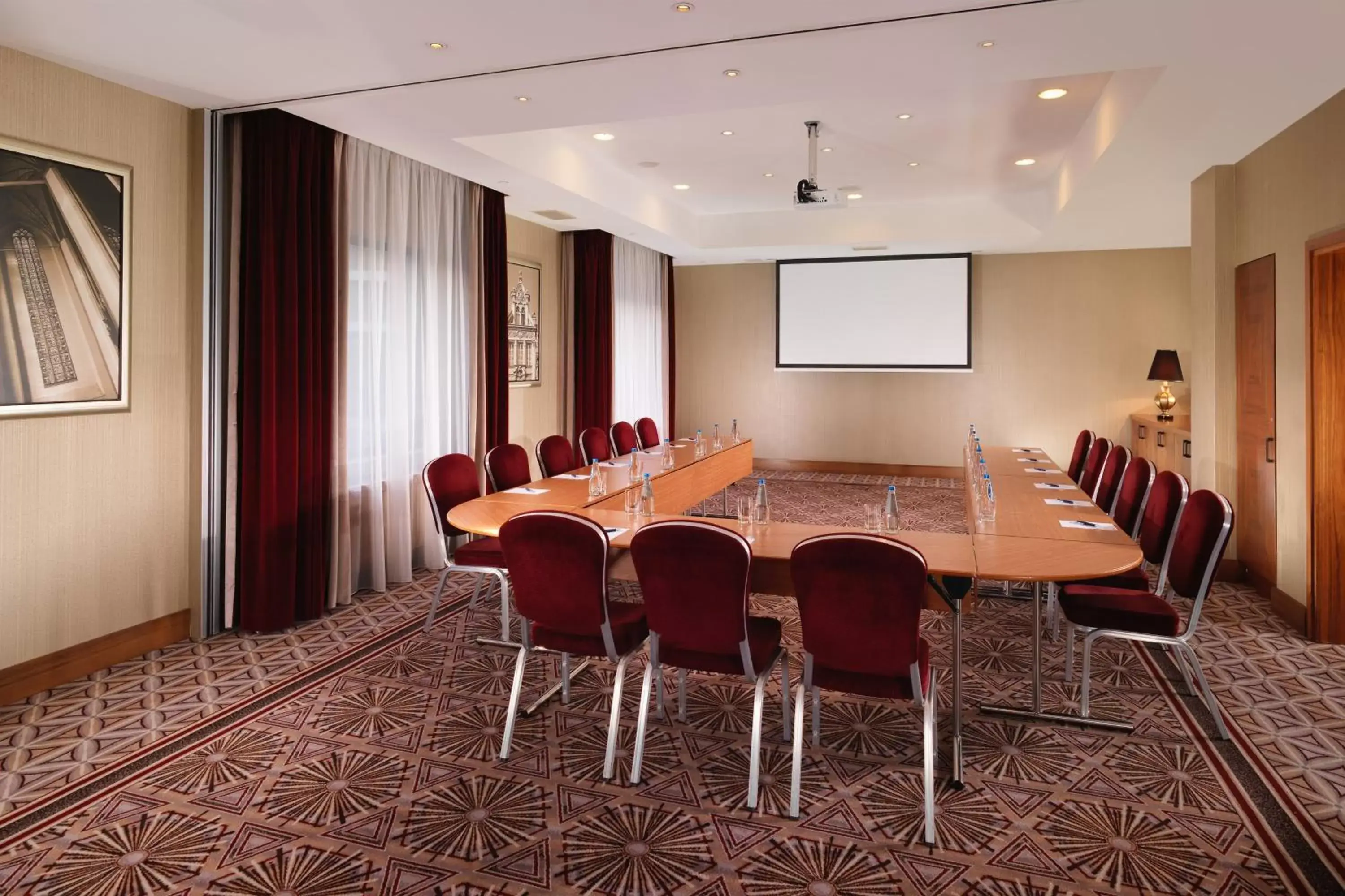 Meeting/conference room in Sheraton Grand Krakow