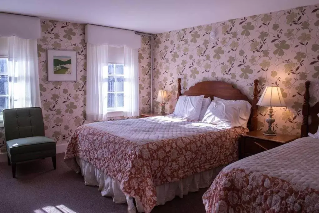 Bedroom, Bed in Franconia Inn