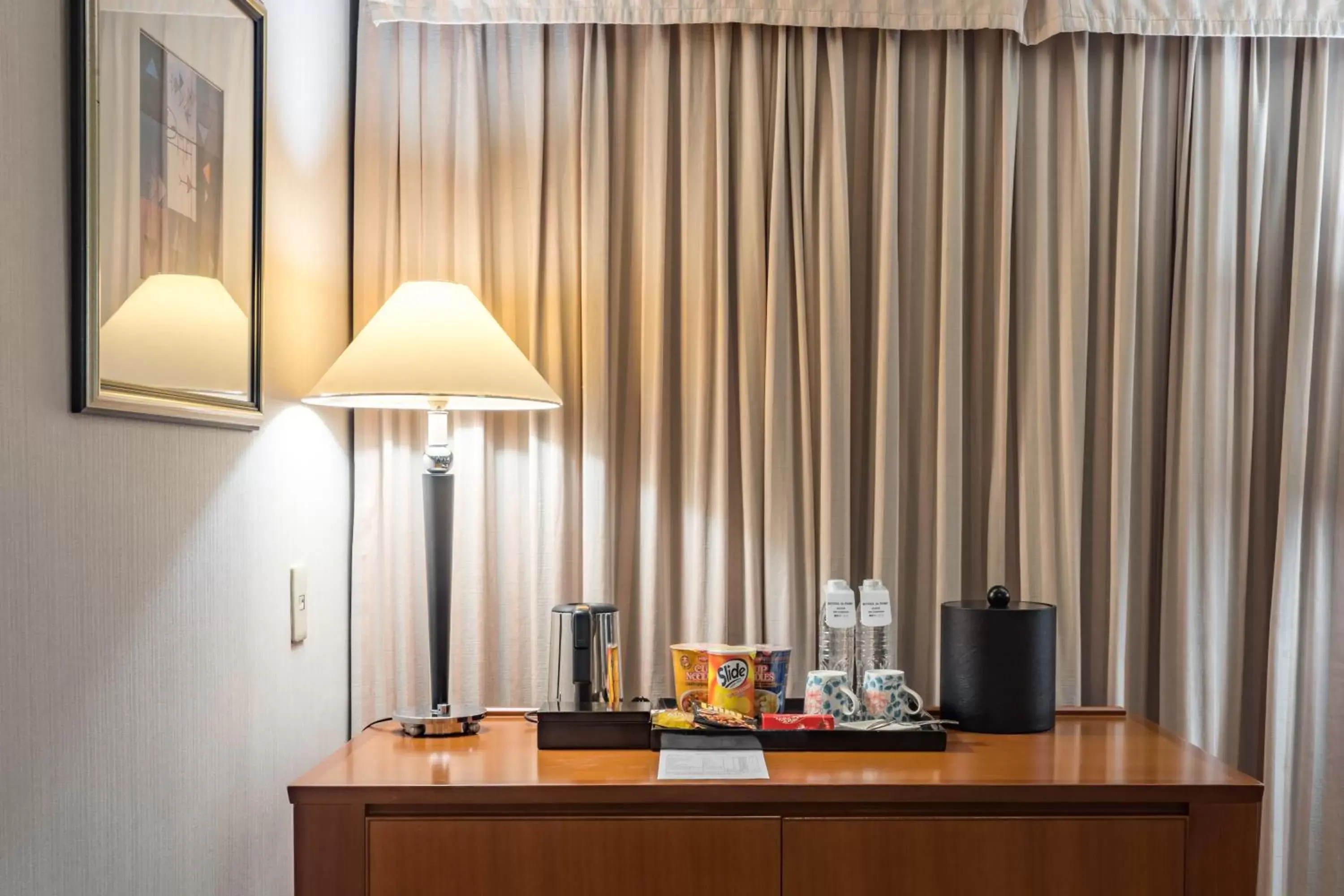 Coffee/tea facilities in Hôtel du Parc Hanoï