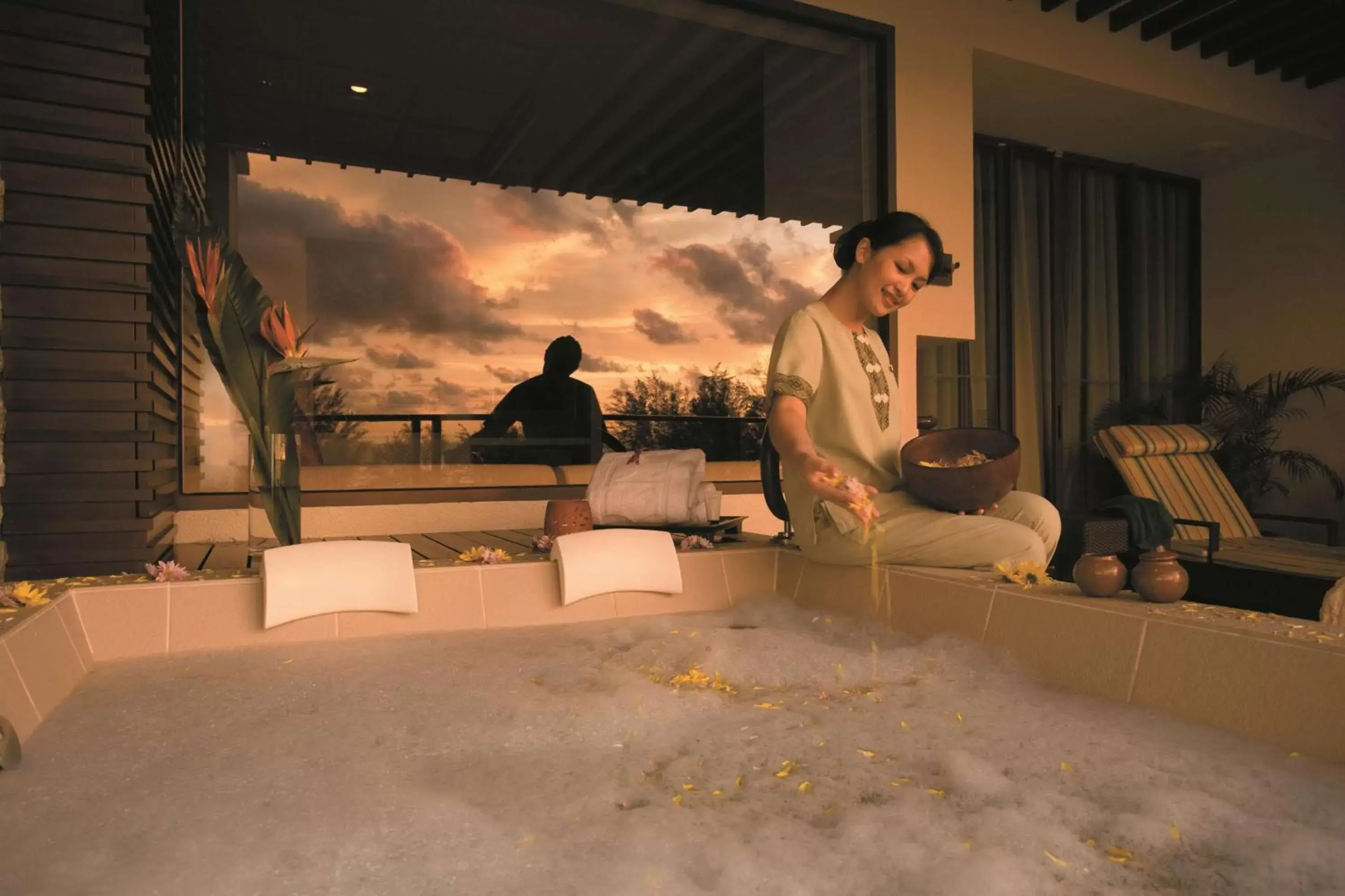 Photo of the whole room in Shangri-La Rasa Ria, Kota Kinabalu Photo of the whole room in Shangri-La Rasa Ria, Kota Kinabalu