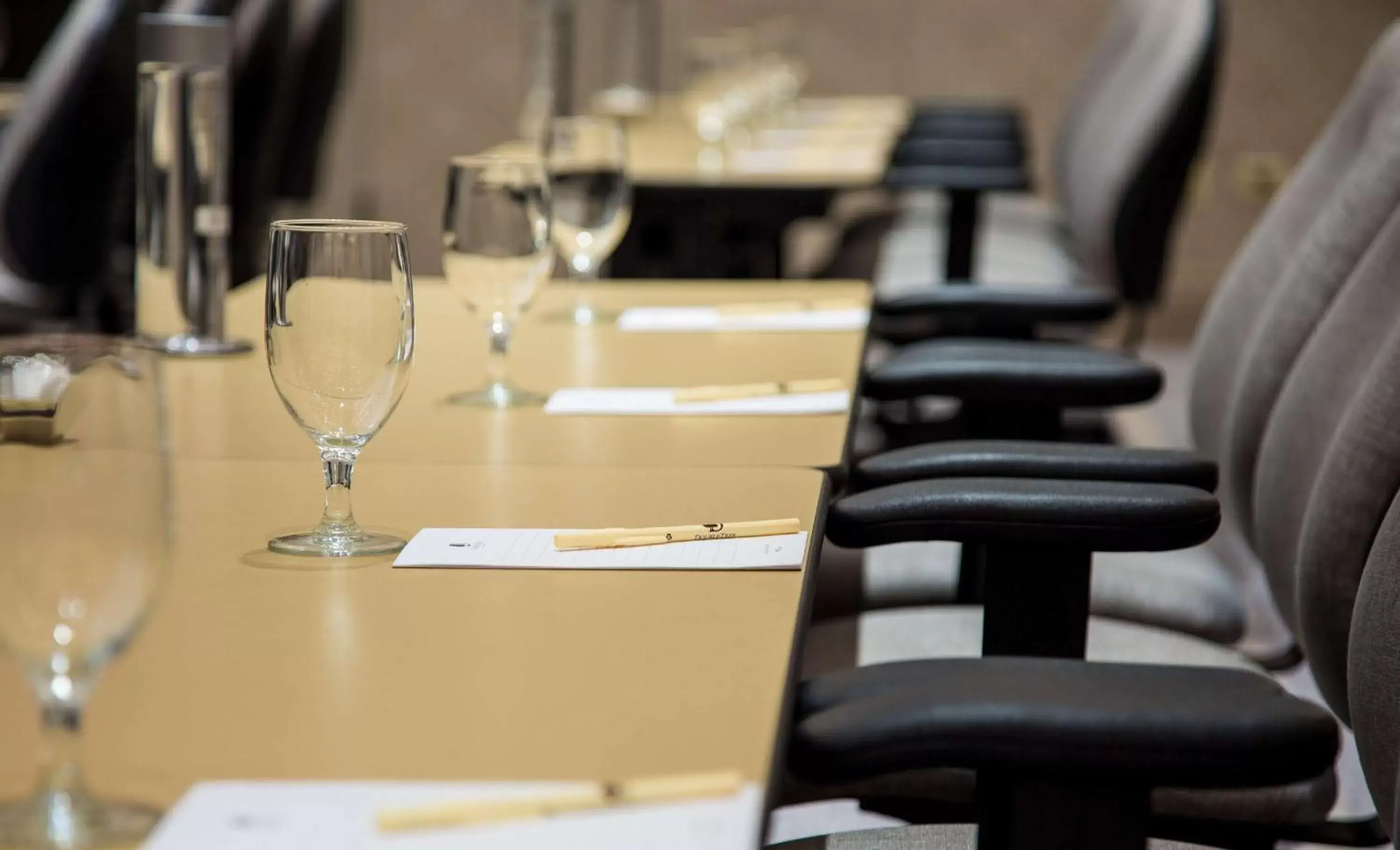 Meeting/conference room in DoubleTree by Hilton Chicago - Oak Brook