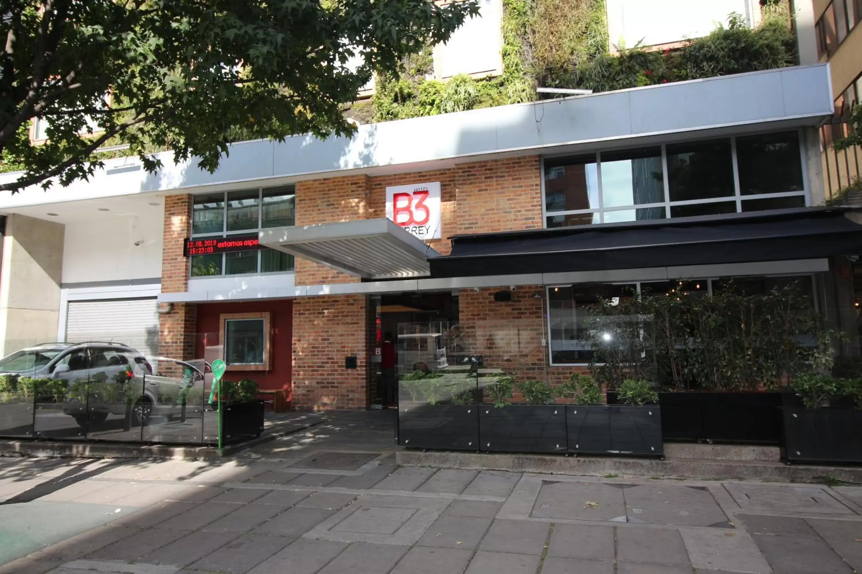 Facade/entrance in Hotel B3 Virrey Facade/entrance in Hotel B3 Virrey