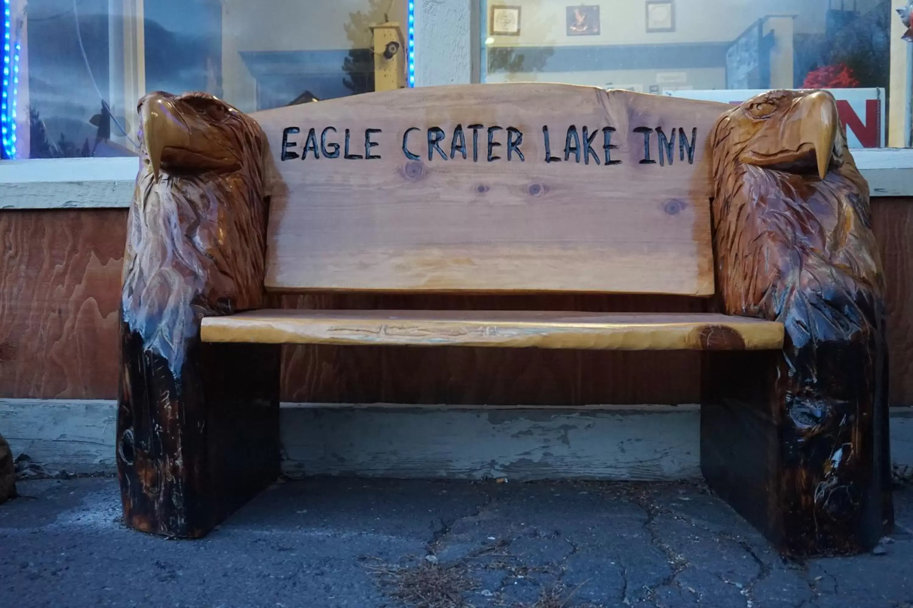 Patio in Eagle Crater Lake Inn