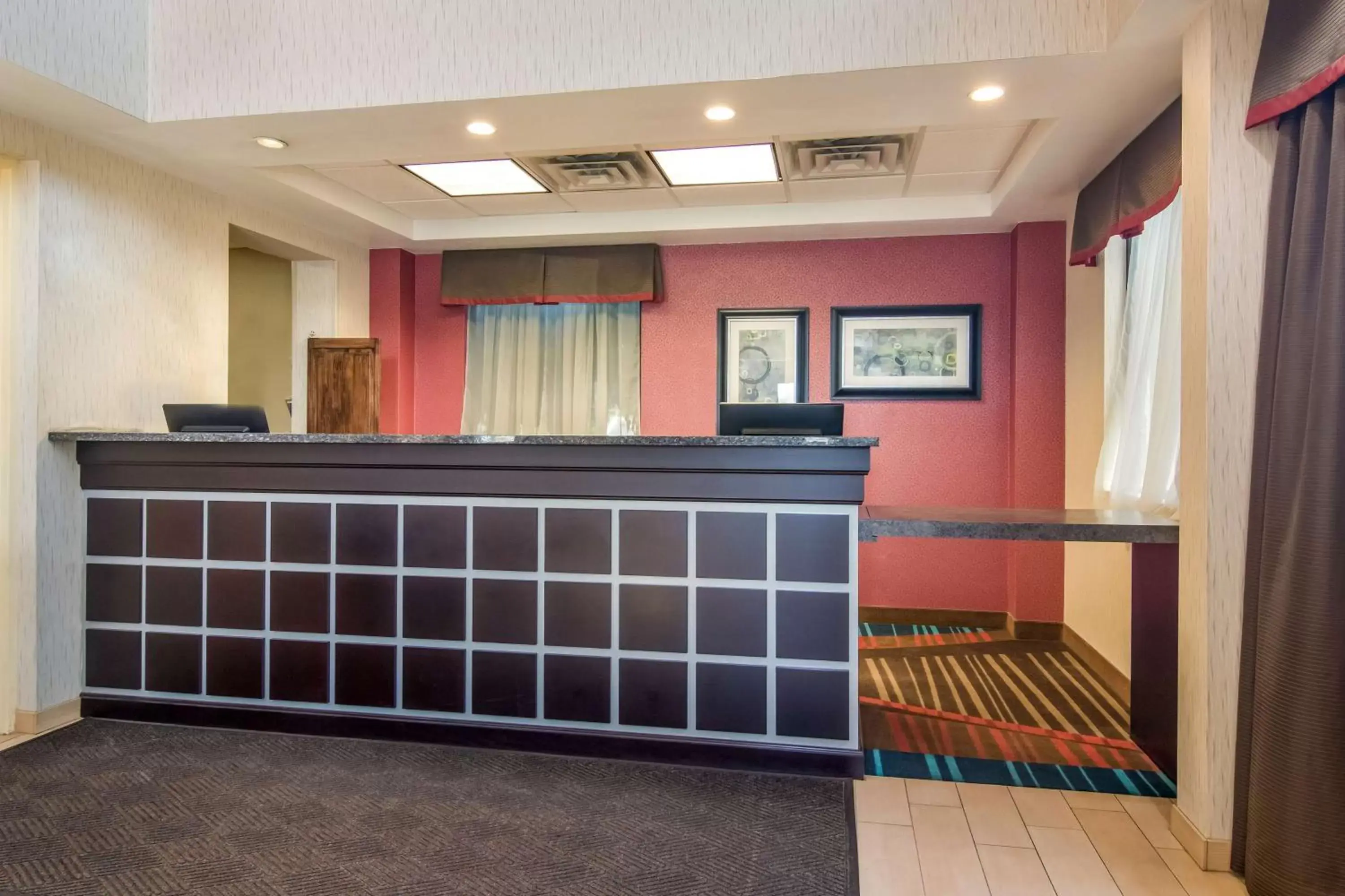 Lobby or reception, Lobby/Reception in Best Western Dutch Valley Inn