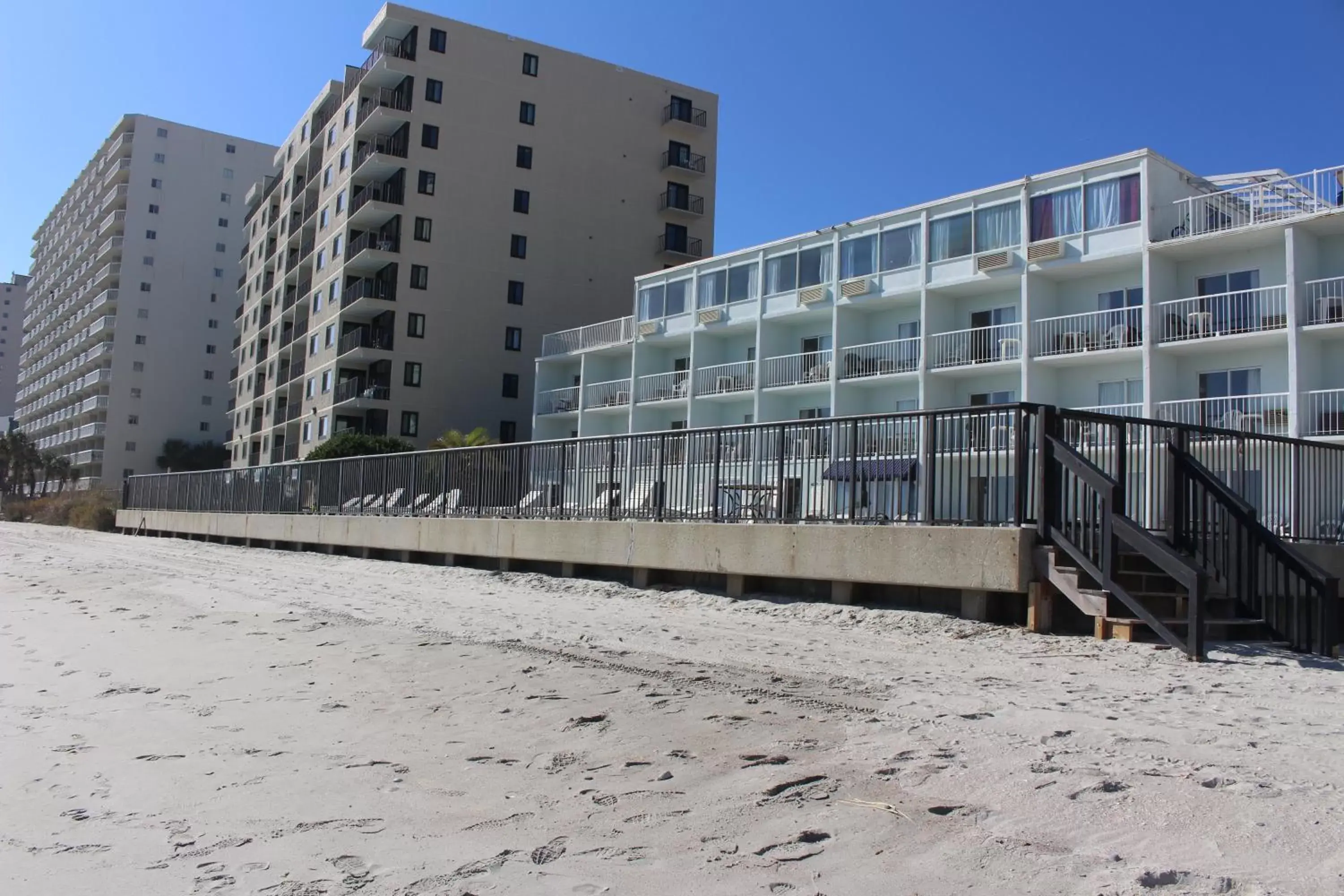 Facade/entrance in Garden City Inn Facade/entrance in Garden City Inn