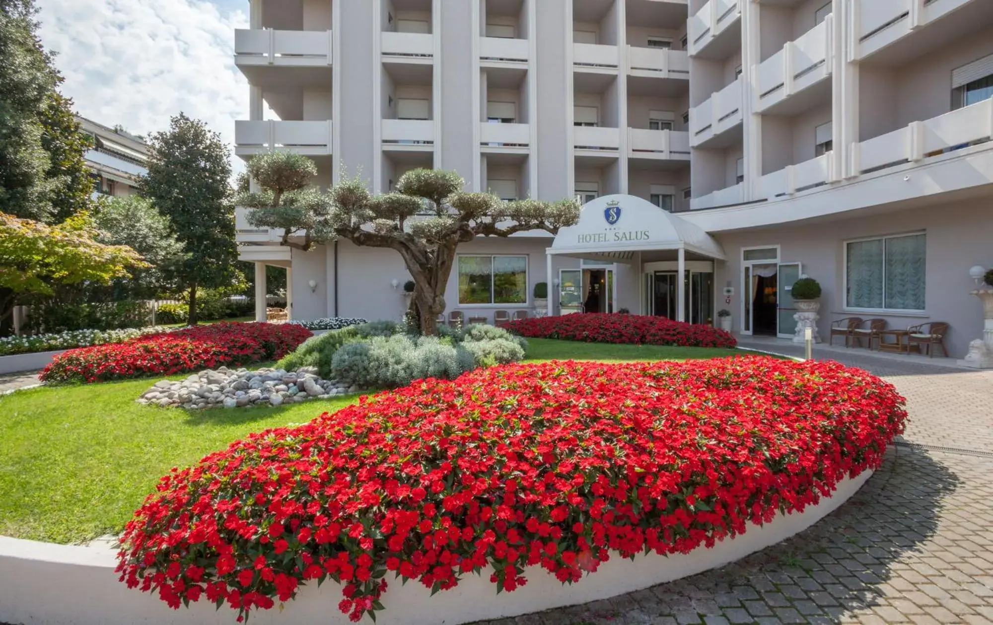 Property Building in Hotel Terme Salus