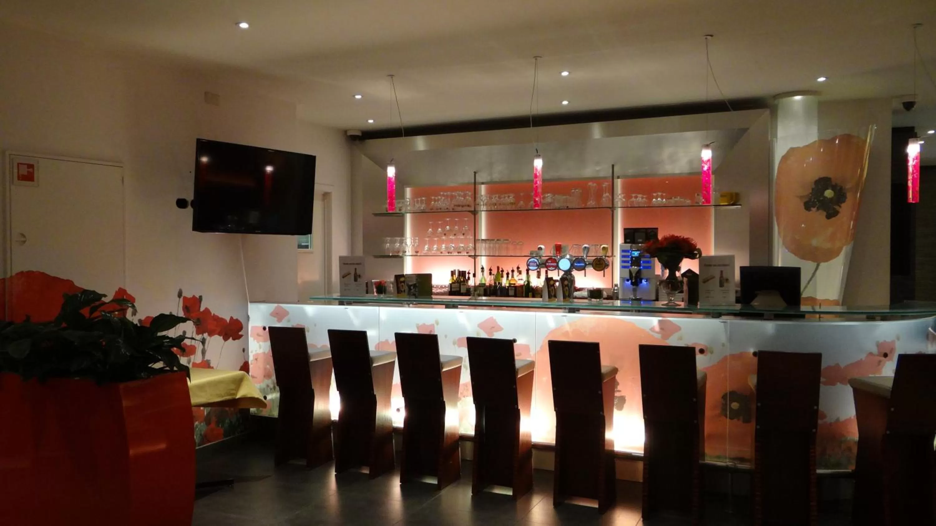 Lounge or bar in ibis Antwerpen Centrum