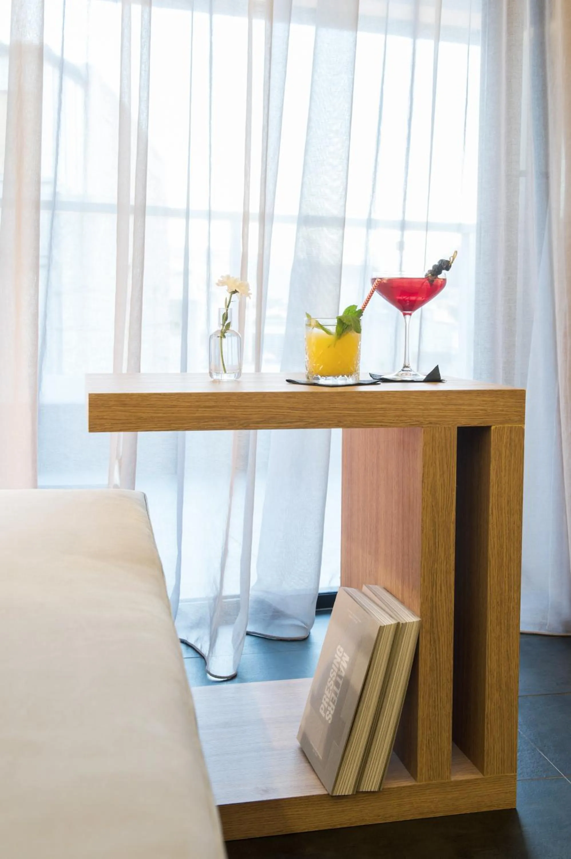Drinks, Bed in Athens Lodge by Athens Prime Hotels