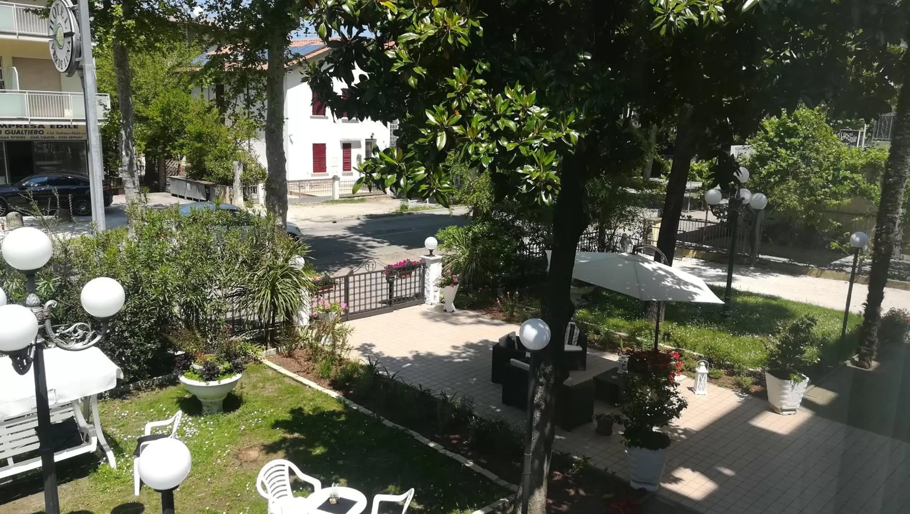 Garden view in Hotel Verde Luna