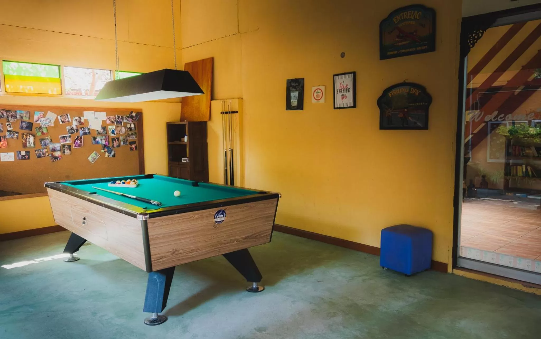 Billiard in Joy's House & Tour