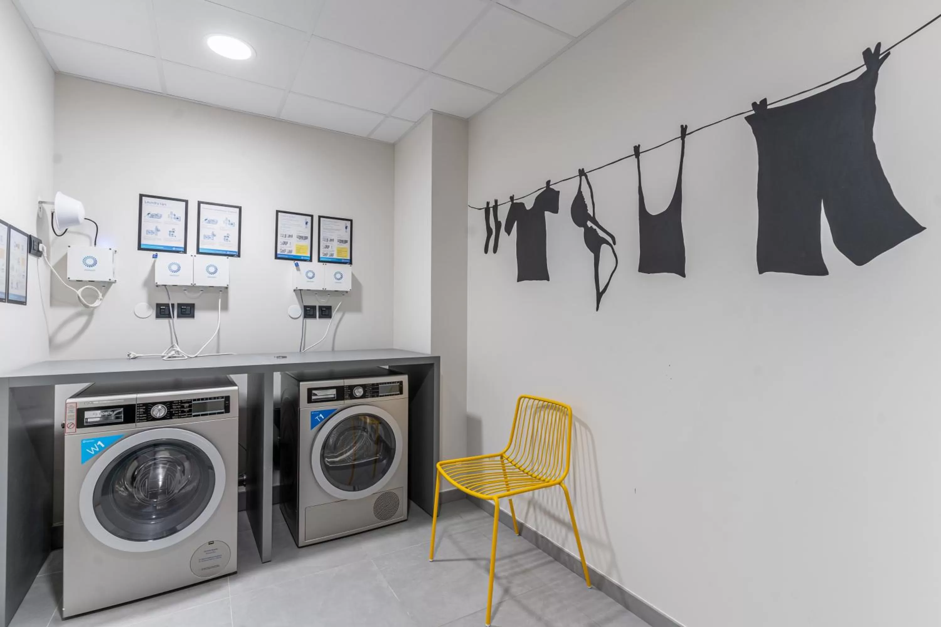 laundry in MEININGER Marseille Centre la Joliette