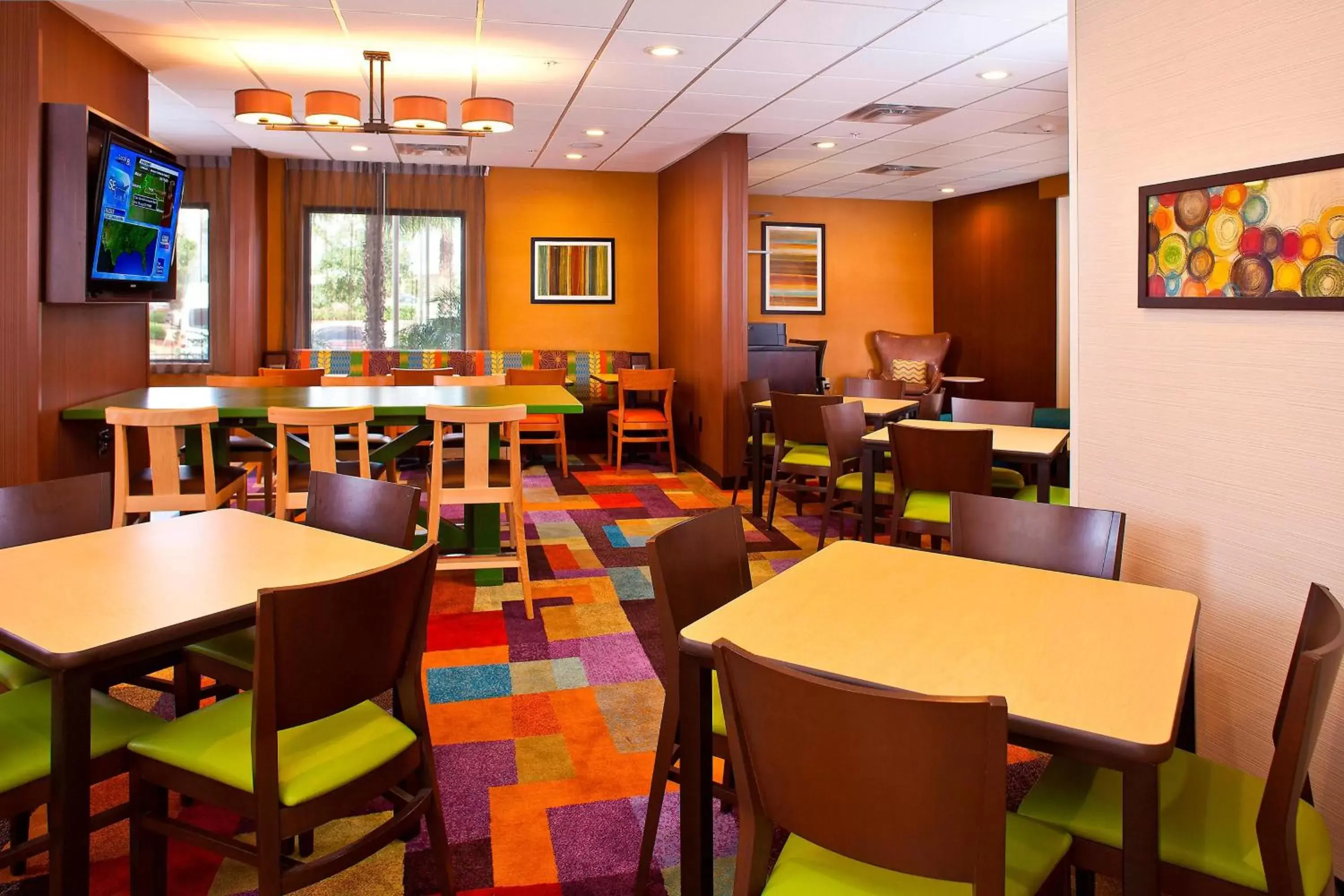 Breakfast, Restaurant/Places to Eat in Fairfield Inn & Suites Houston Hobby Airport