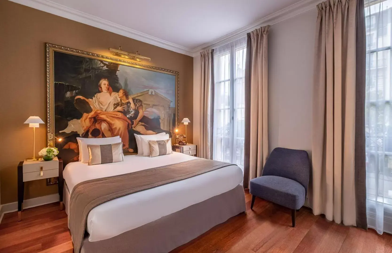 Bed in Hôtel Le Walt by Inwood Hotels