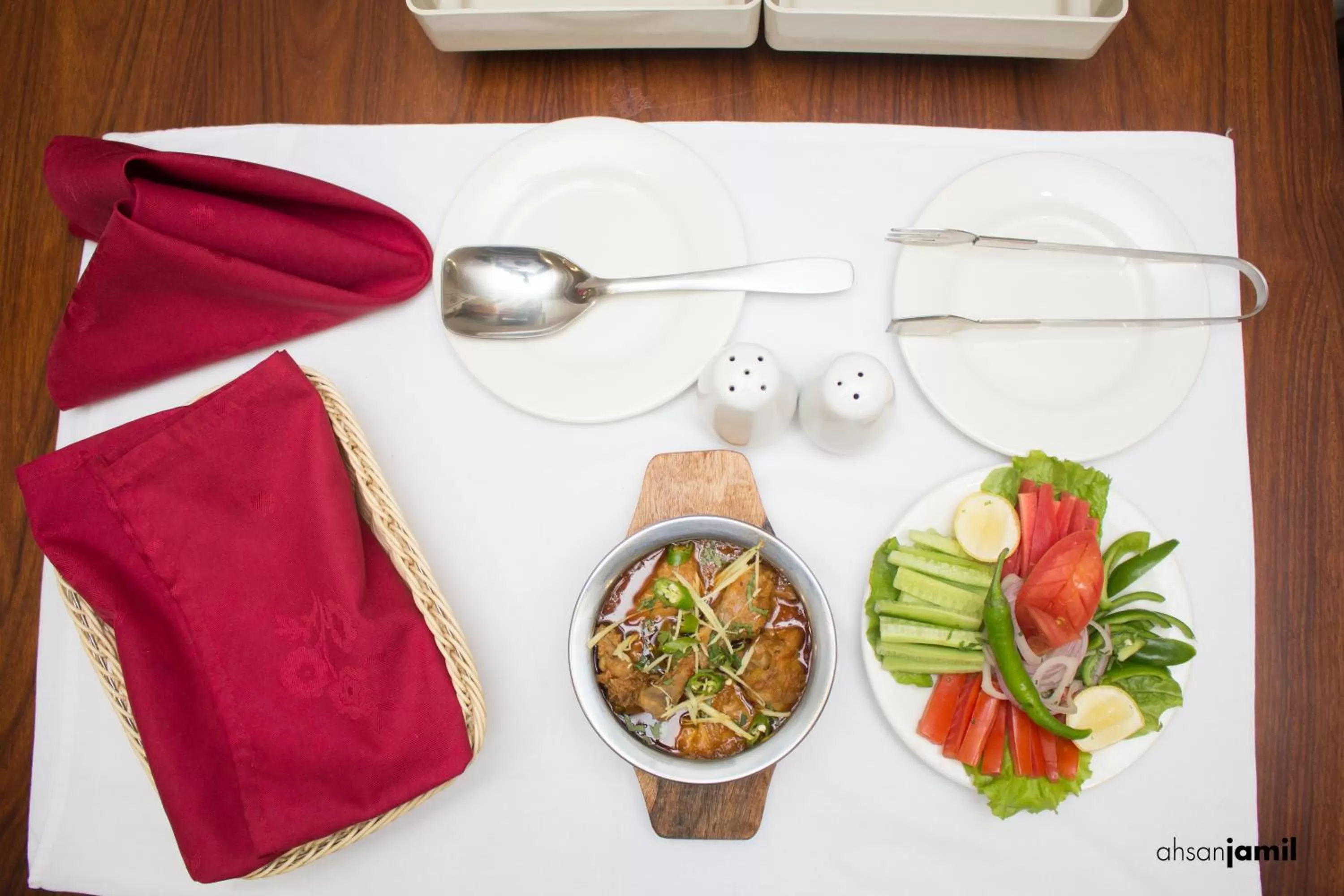 Breakfast in S Chalet Multan