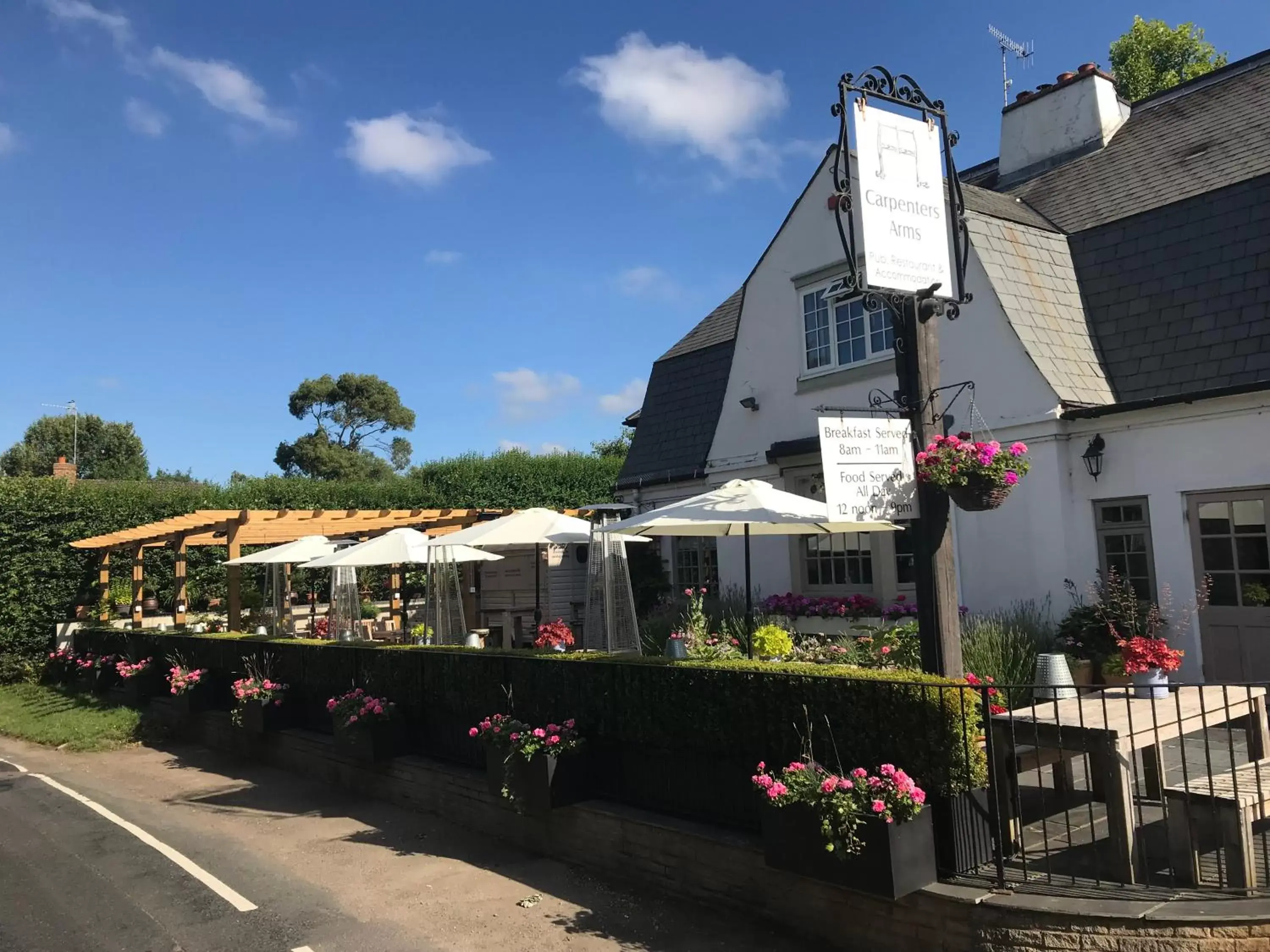 Property Building in The Carpenters Arms