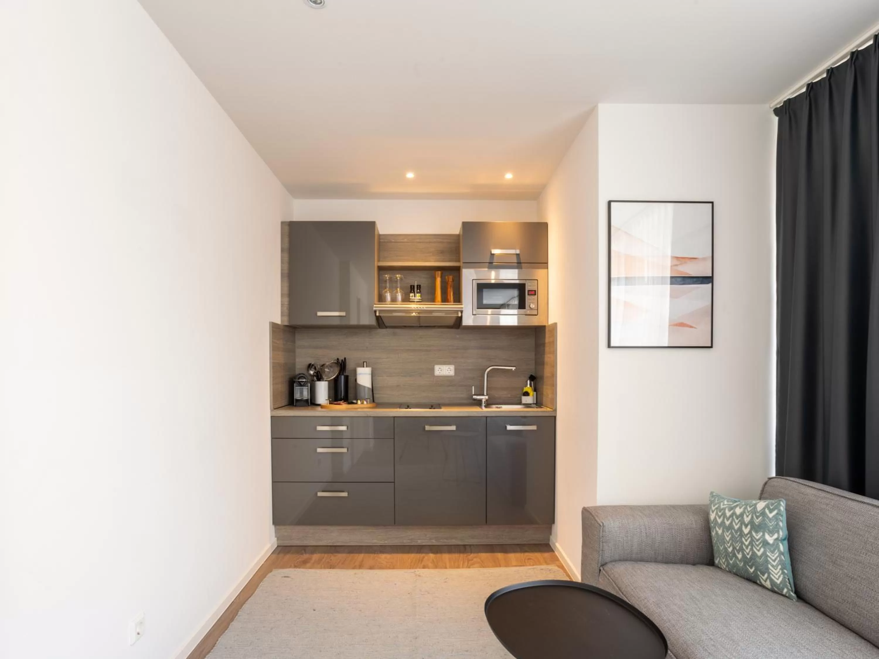 Suite in limehome Köln Friesenplatz - Digital Access