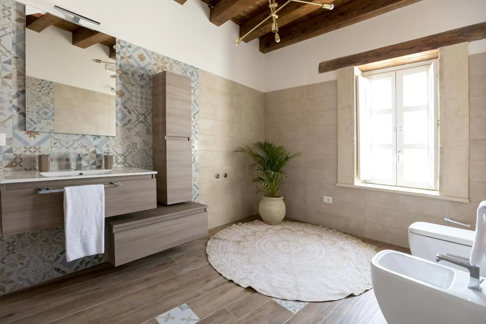 Toilet, Bathroom in Ortigia Boutique Palace