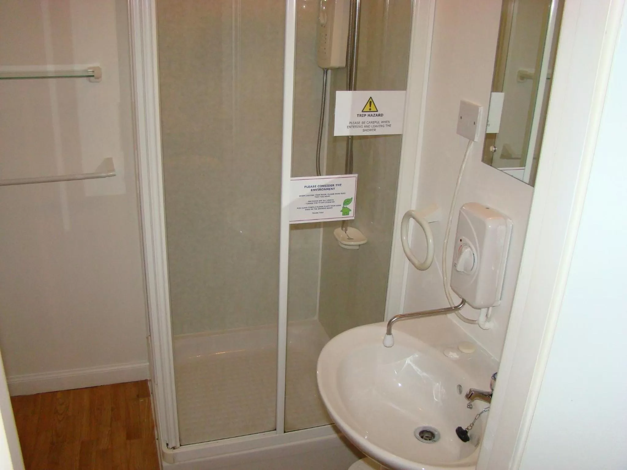 Shower, Bathroom in Rosemount Palace