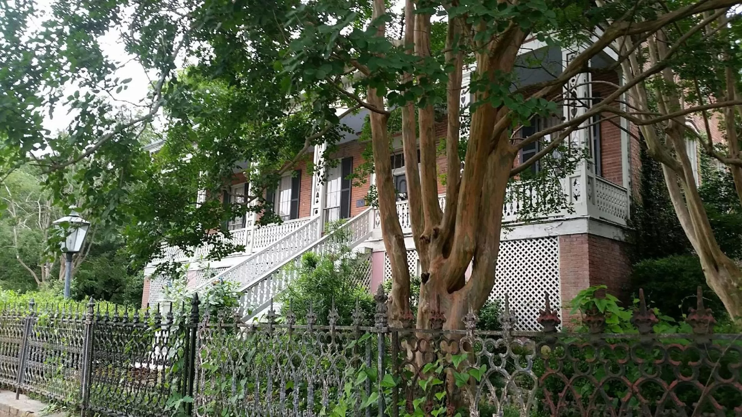 Day, Property Building in Corners Mansion Inn - A Bed and Breakfast