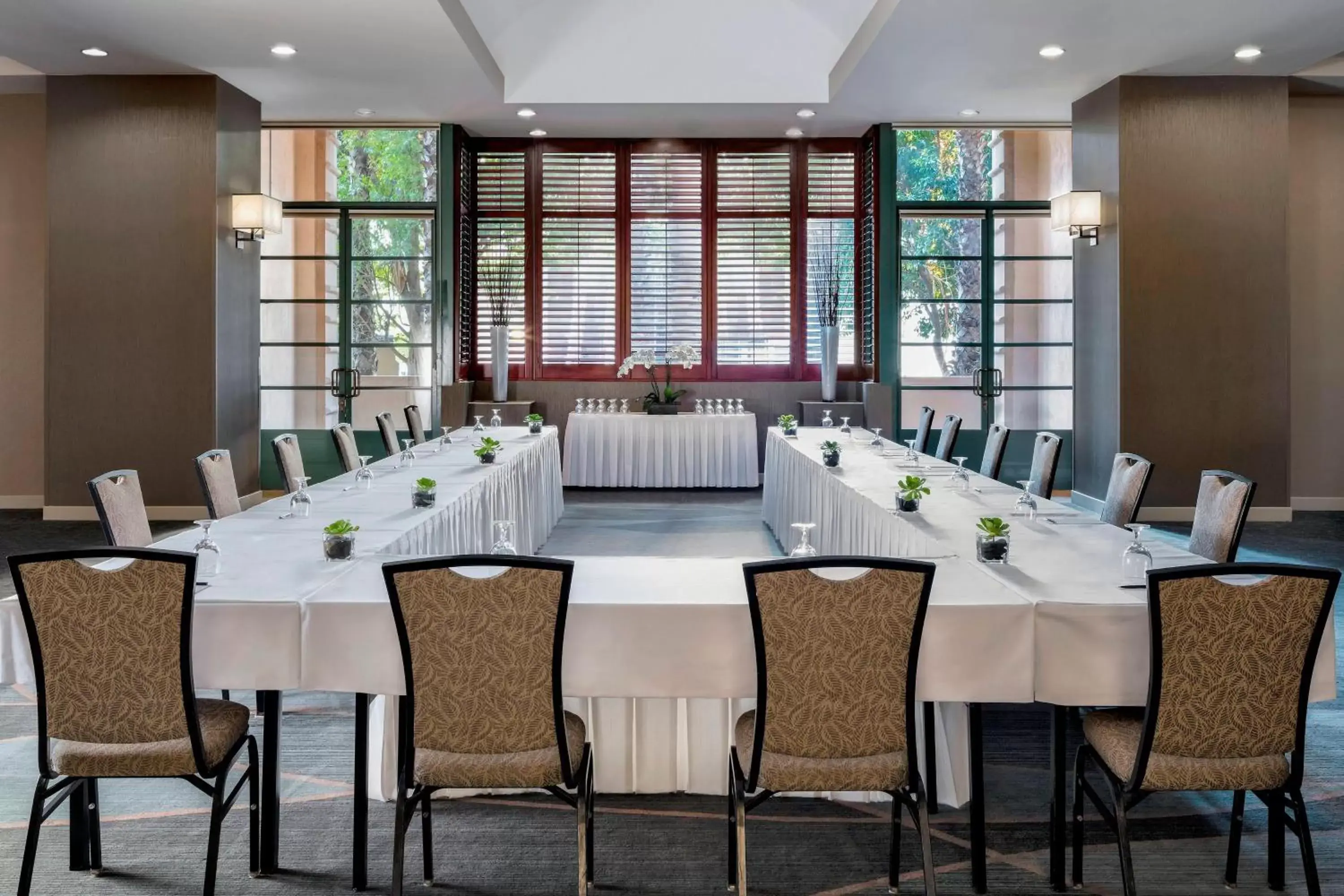 Meeting/conference room in The Westin Long Beach