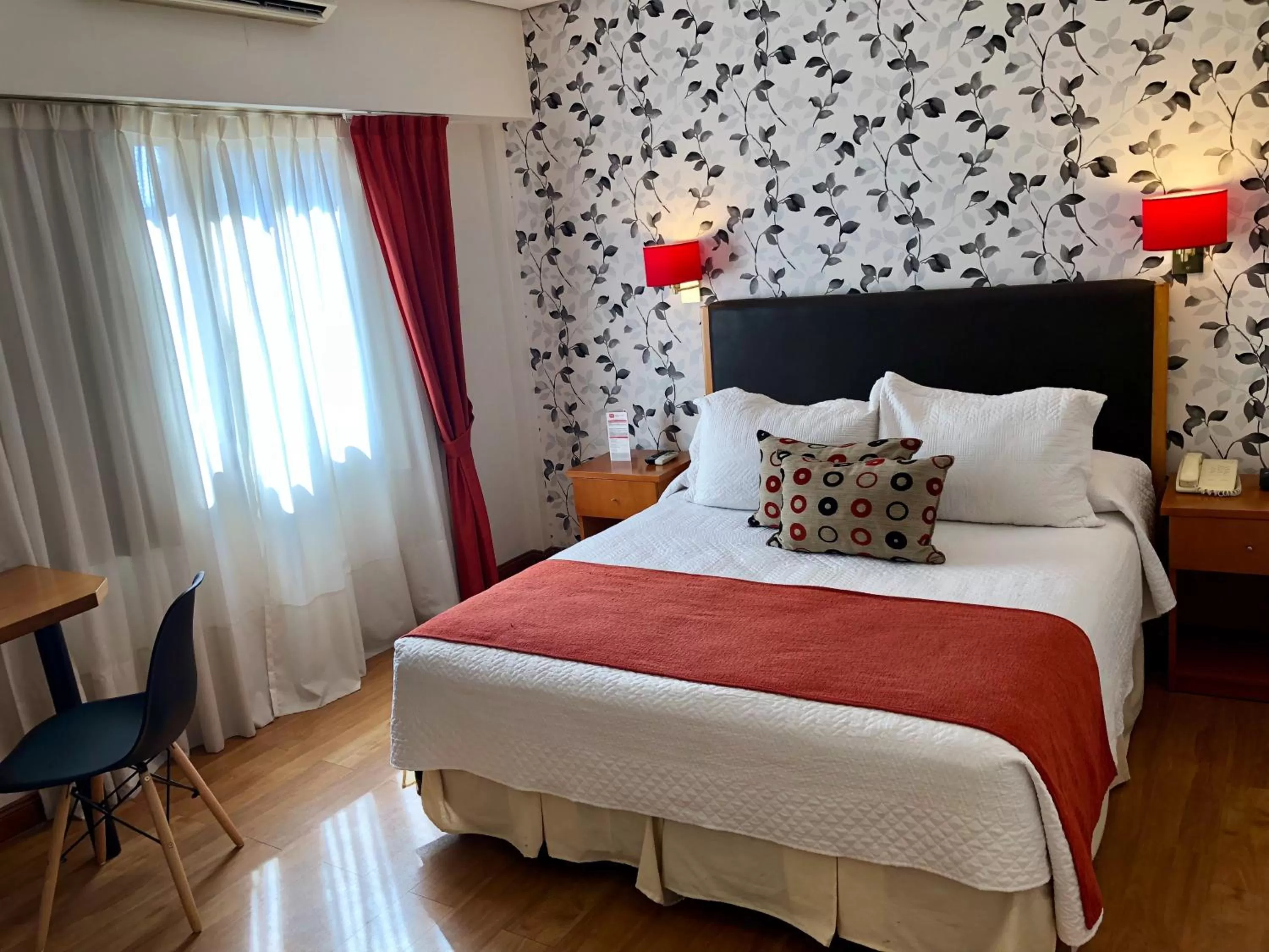 Superior Double Room in Hotel Waldorf