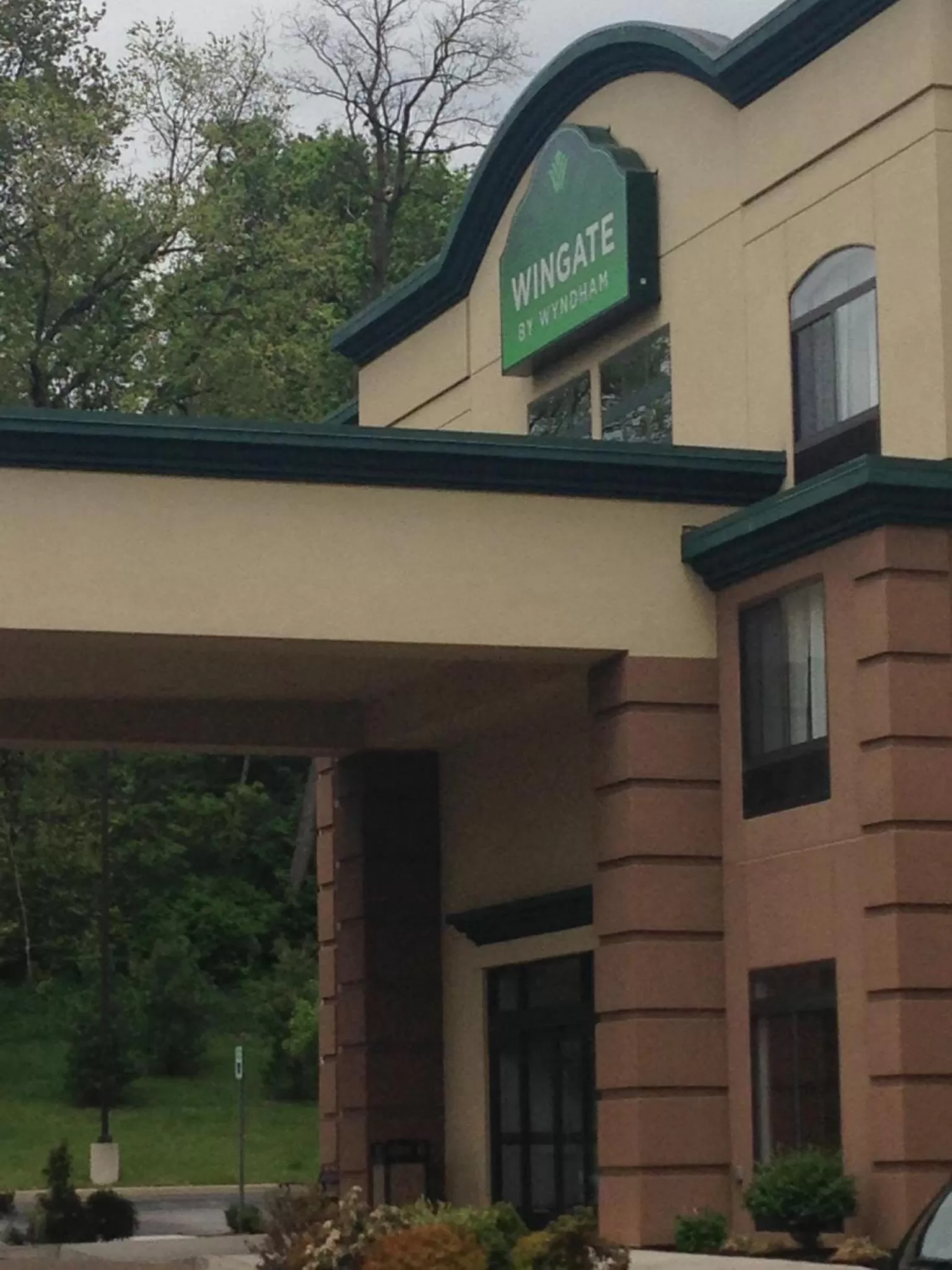 Facade/entrance in Wingate by Wyndham - York