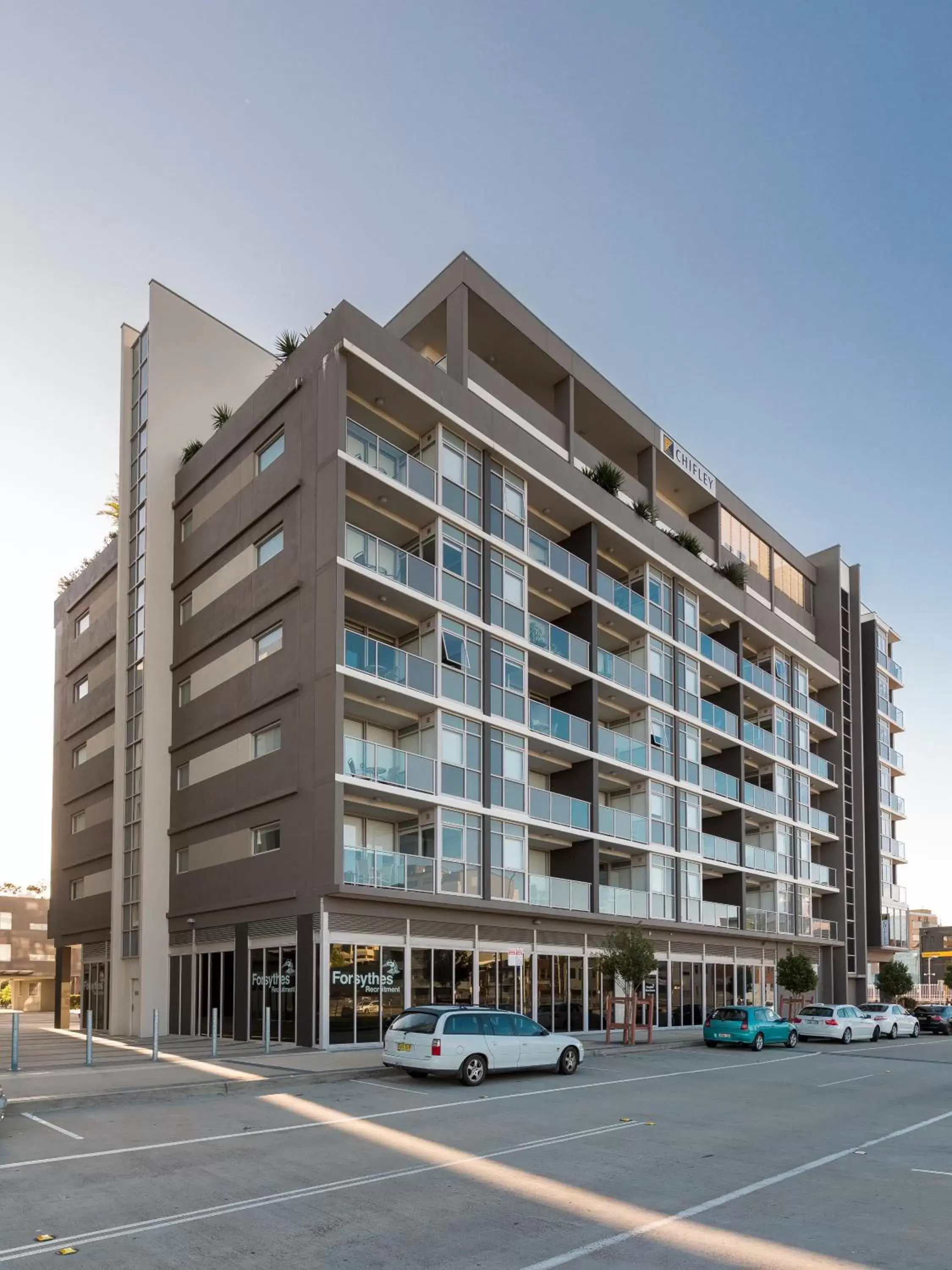 Facade/entrance, Property Building in Honeysuckle Executive Apartments