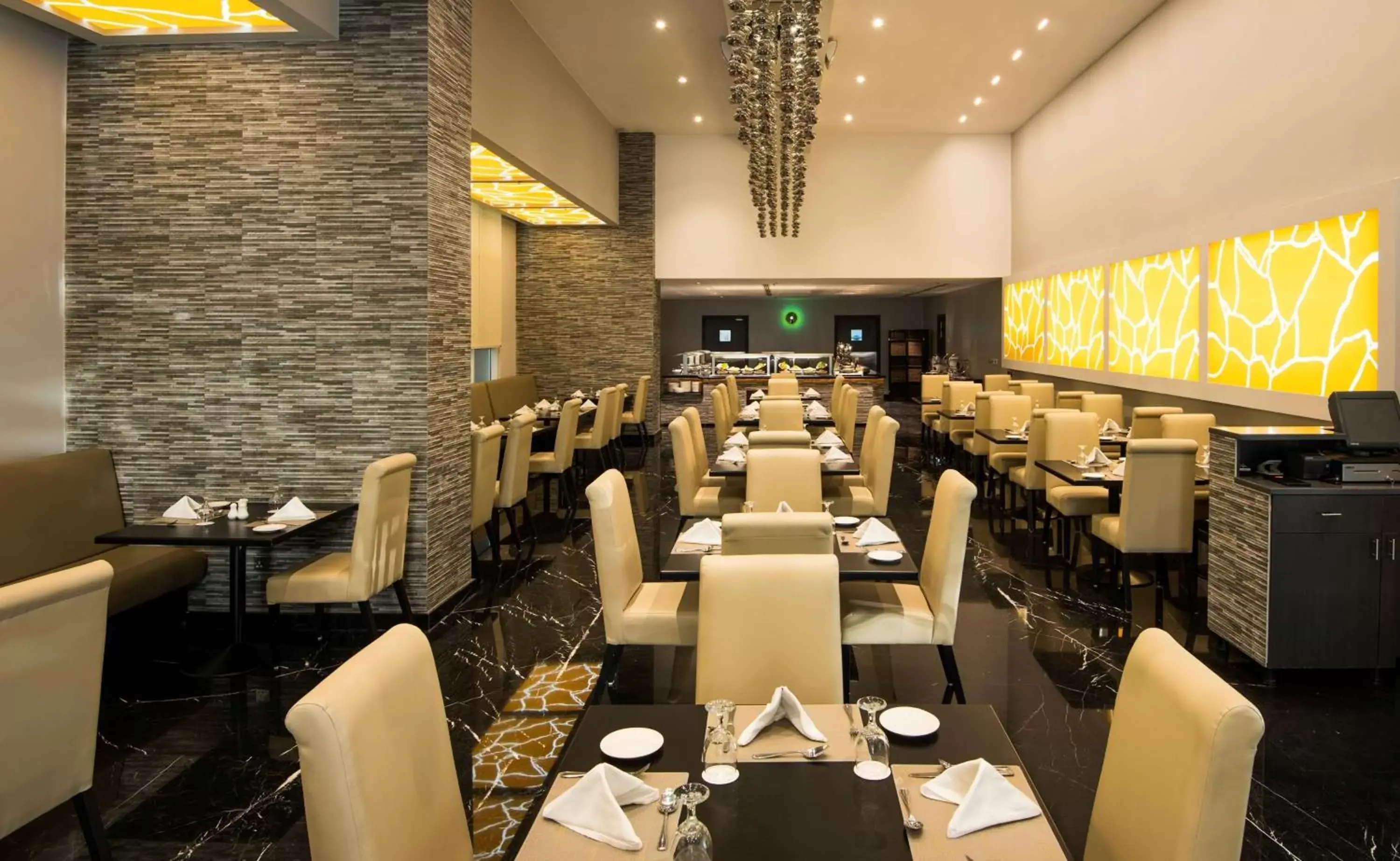 Restaurant/Places to Eat in Best Western Plus Doha