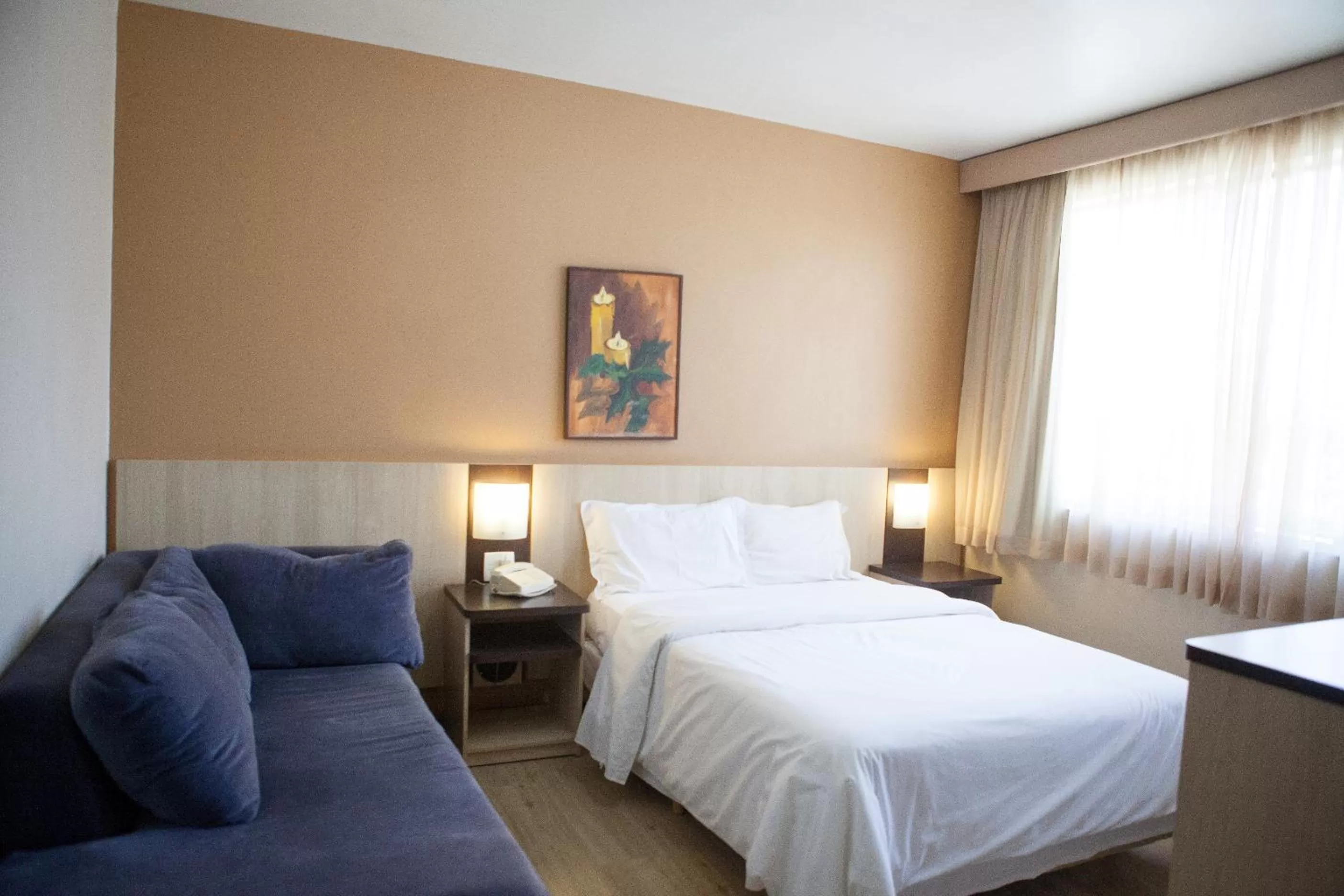 Photo of the whole room, Bed in Hotel Palmeiras