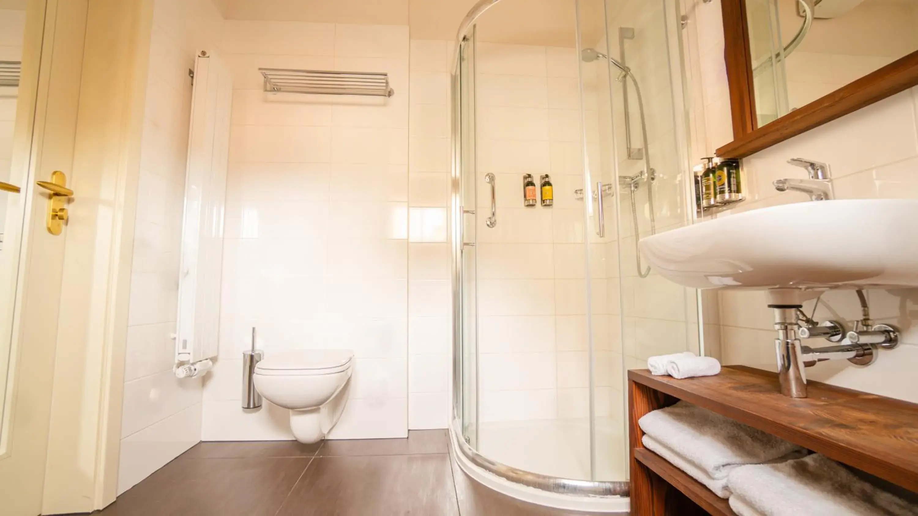 Shower, Bathroom in Hotel Golden Key Prague Castle
