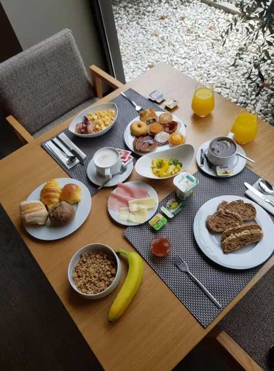 Buffet breakfast in Hotel Brazão
