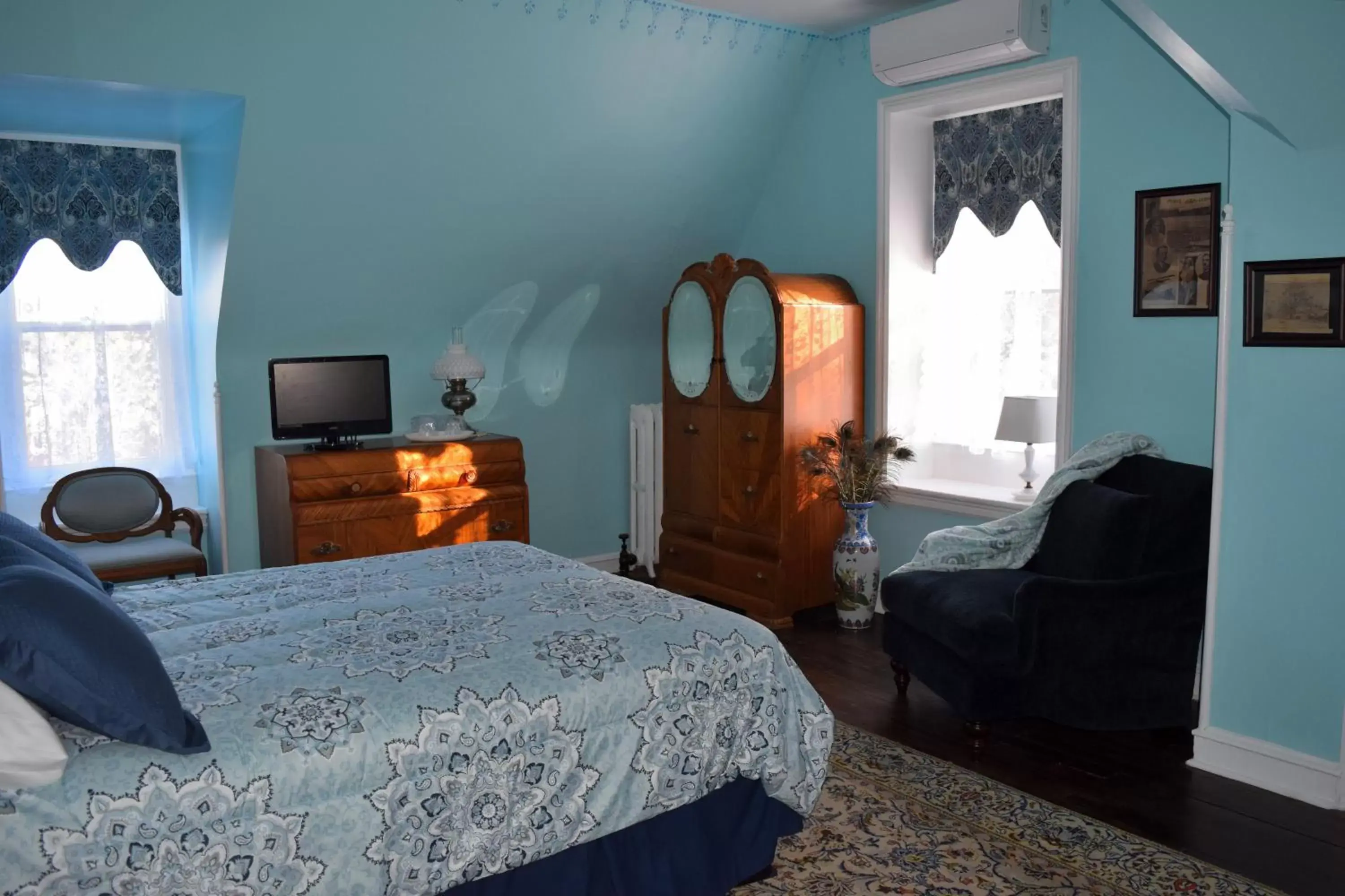 Bedroom in Gifford-Risley House Bed and Breakfast