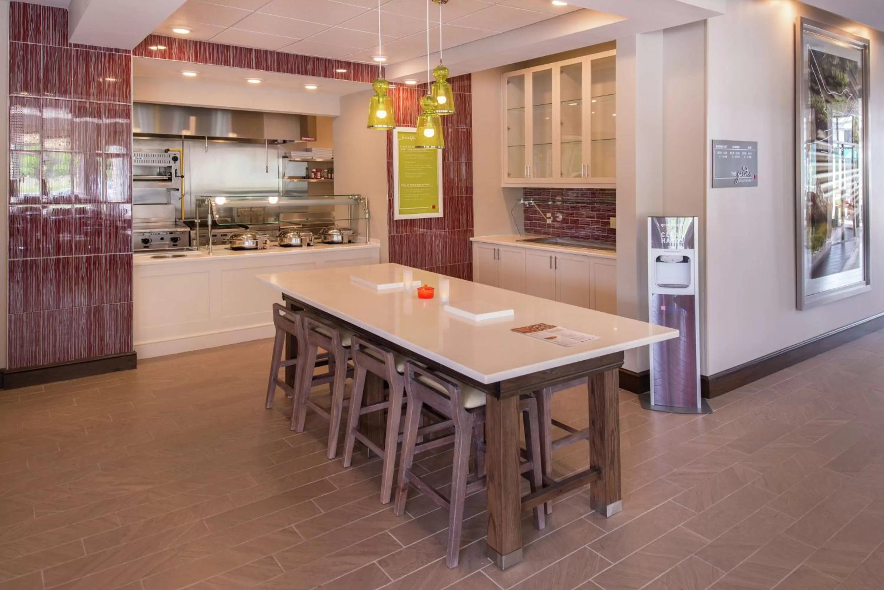 Restaurant/places to eat in Hilton Garden Inn Bristol