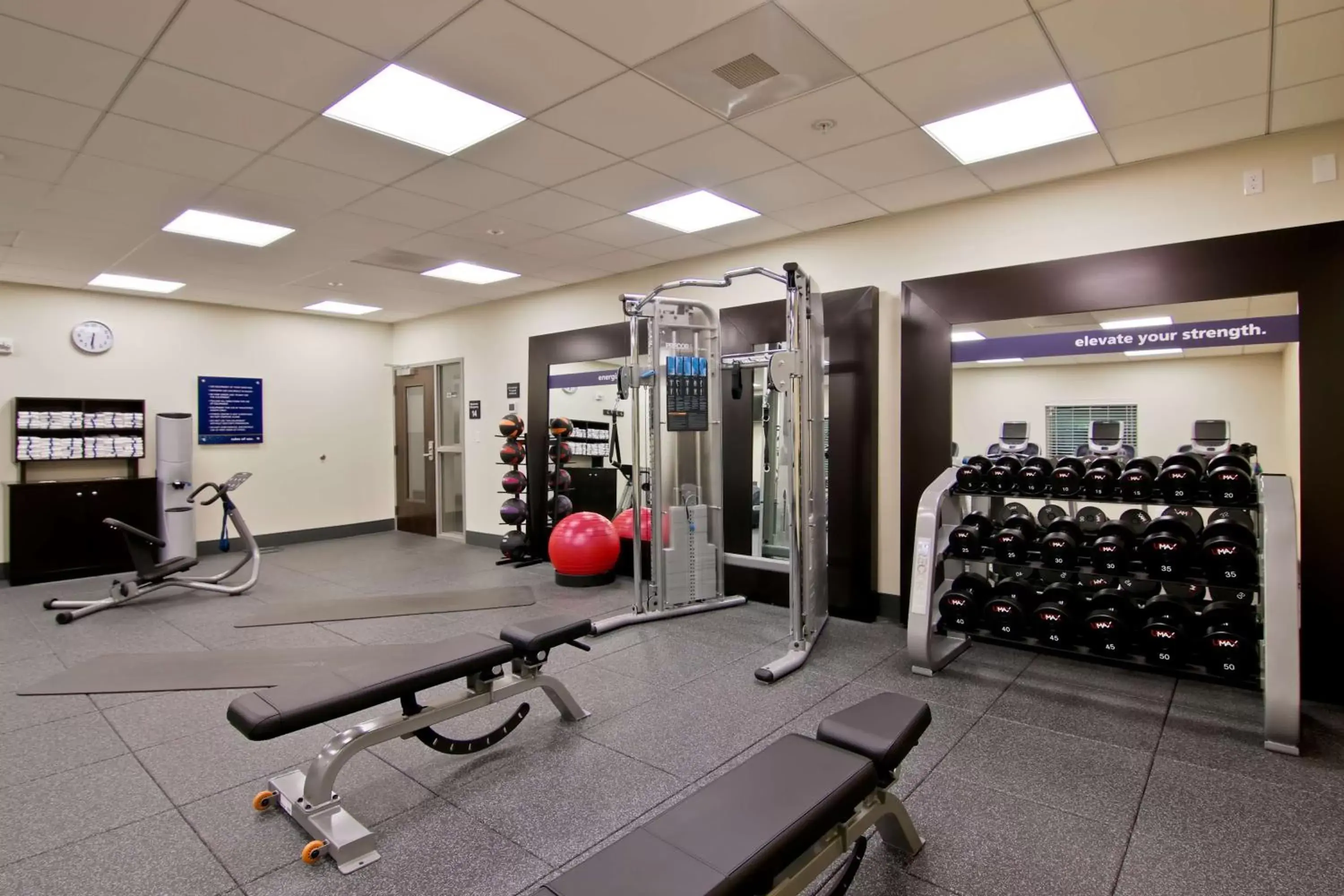 Fitness centre/facilities in Hampton Inn & Suites Bellevue Downtown/Seattle Fitness centre/facilities in Hampton Inn & Suites Bellevue Downtown/Seattle