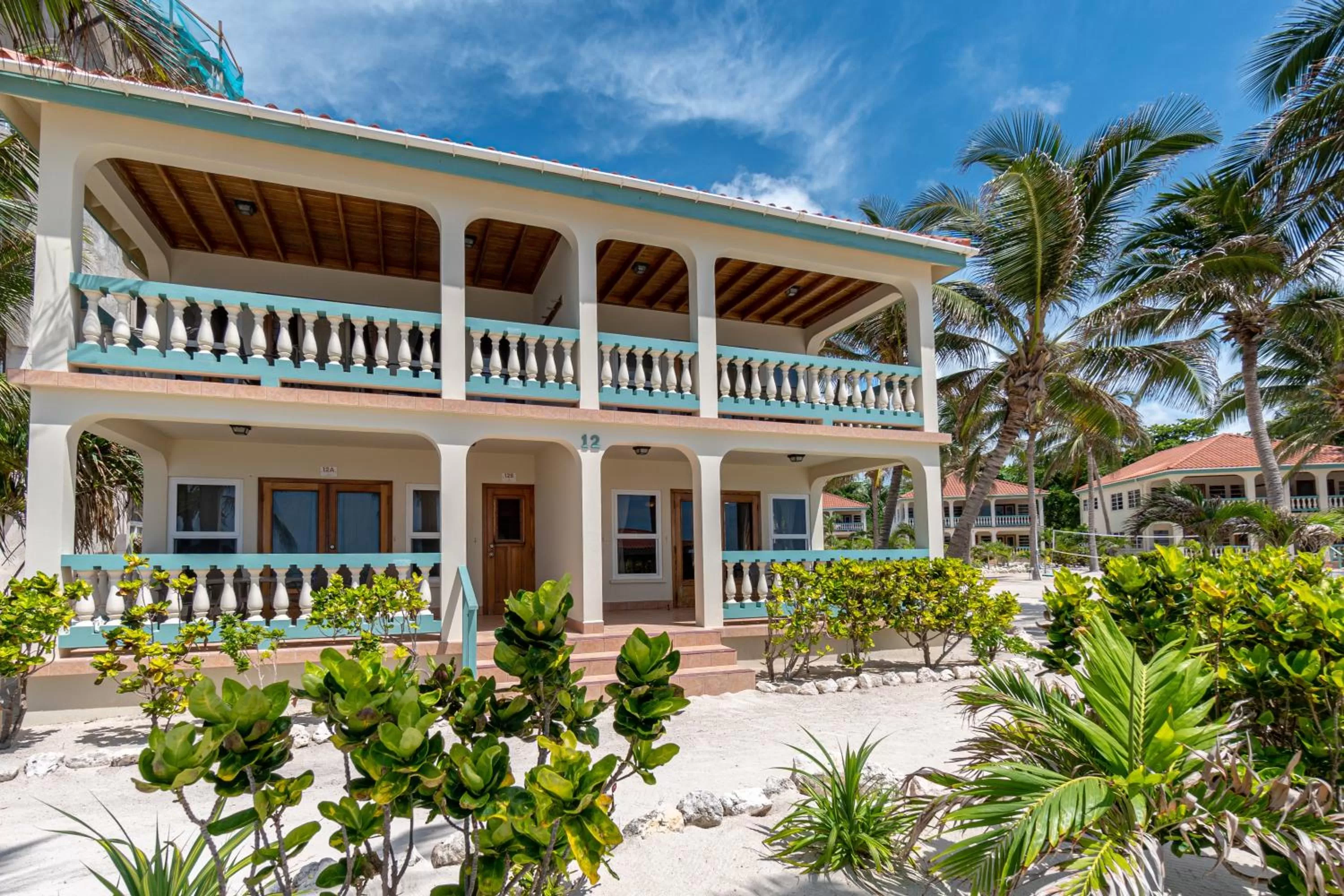 Property building in Belizean Shores Resort