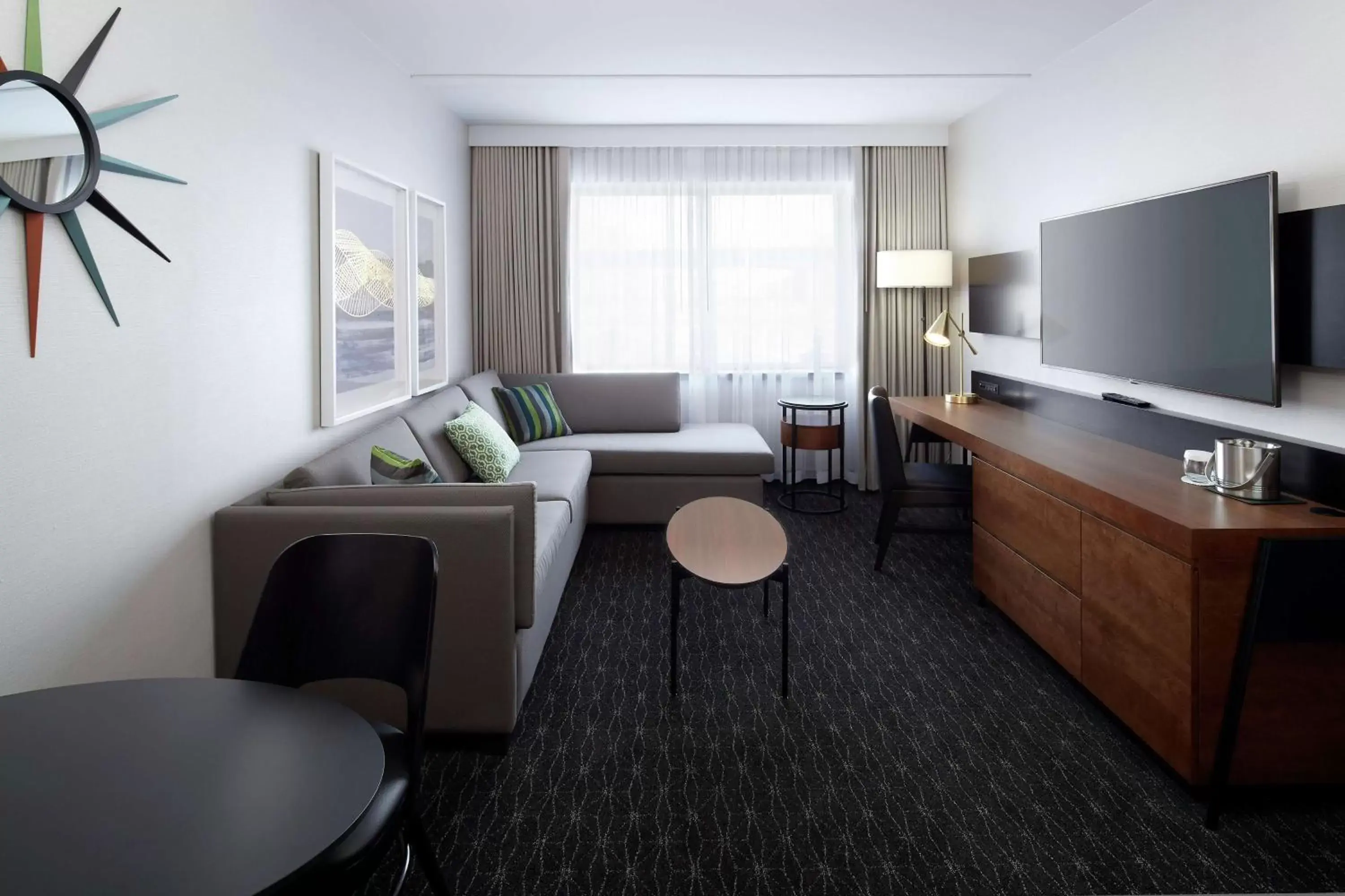 Bedroom, Seating Area in Doubletree By Hilton Montreal Airport