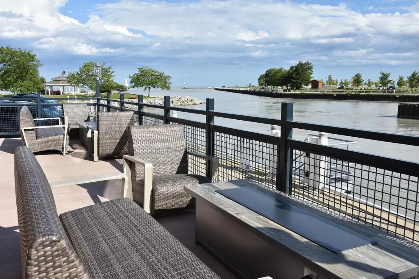 Patio in The Harborview on Lake Michigan, Ascend Hotel Collection Patio in The Harborview on Lake Michigan, Ascend Hotel Collection