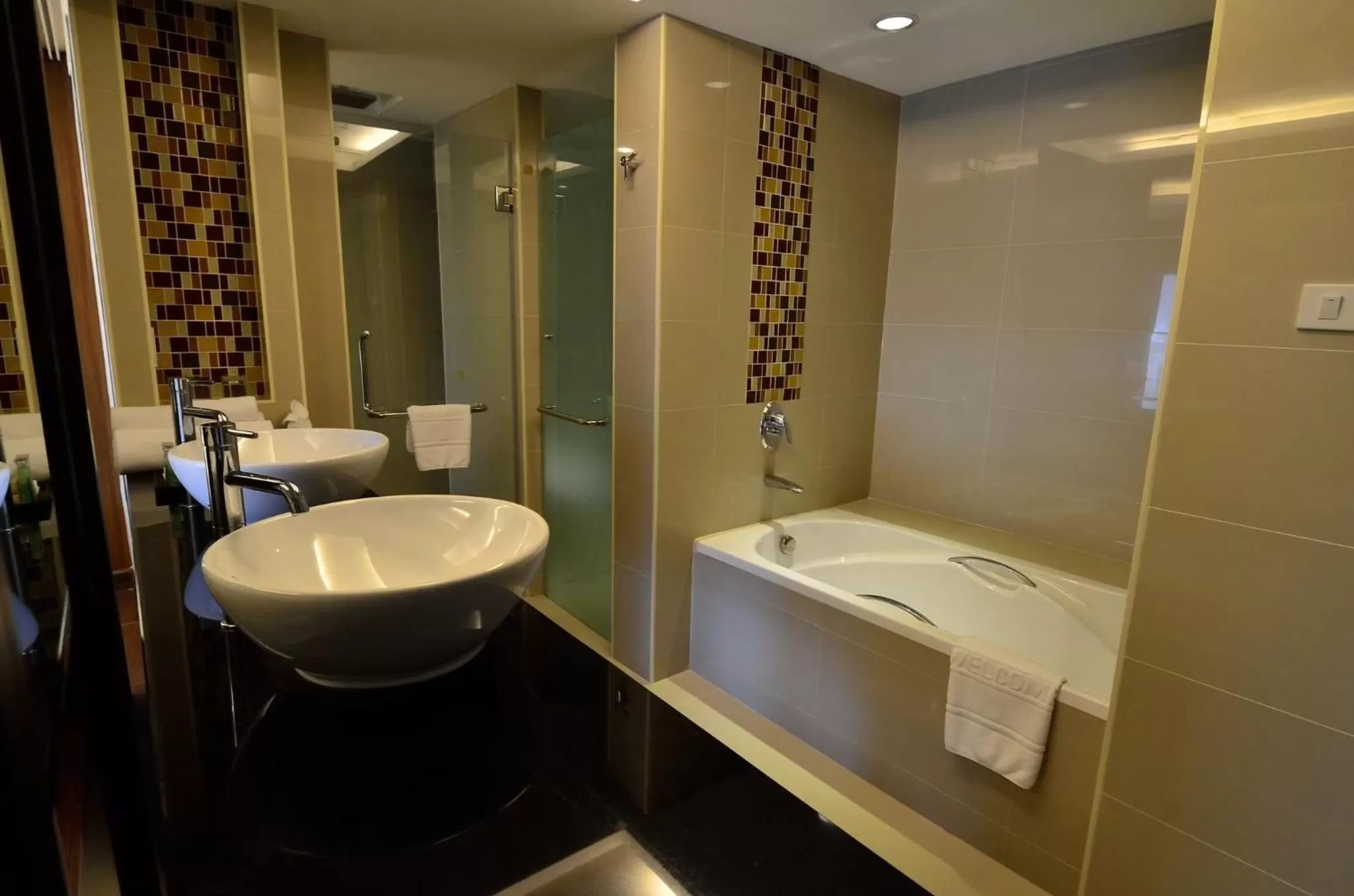 Bathroom in Chiangmai Grandview Hotel & Convention Center