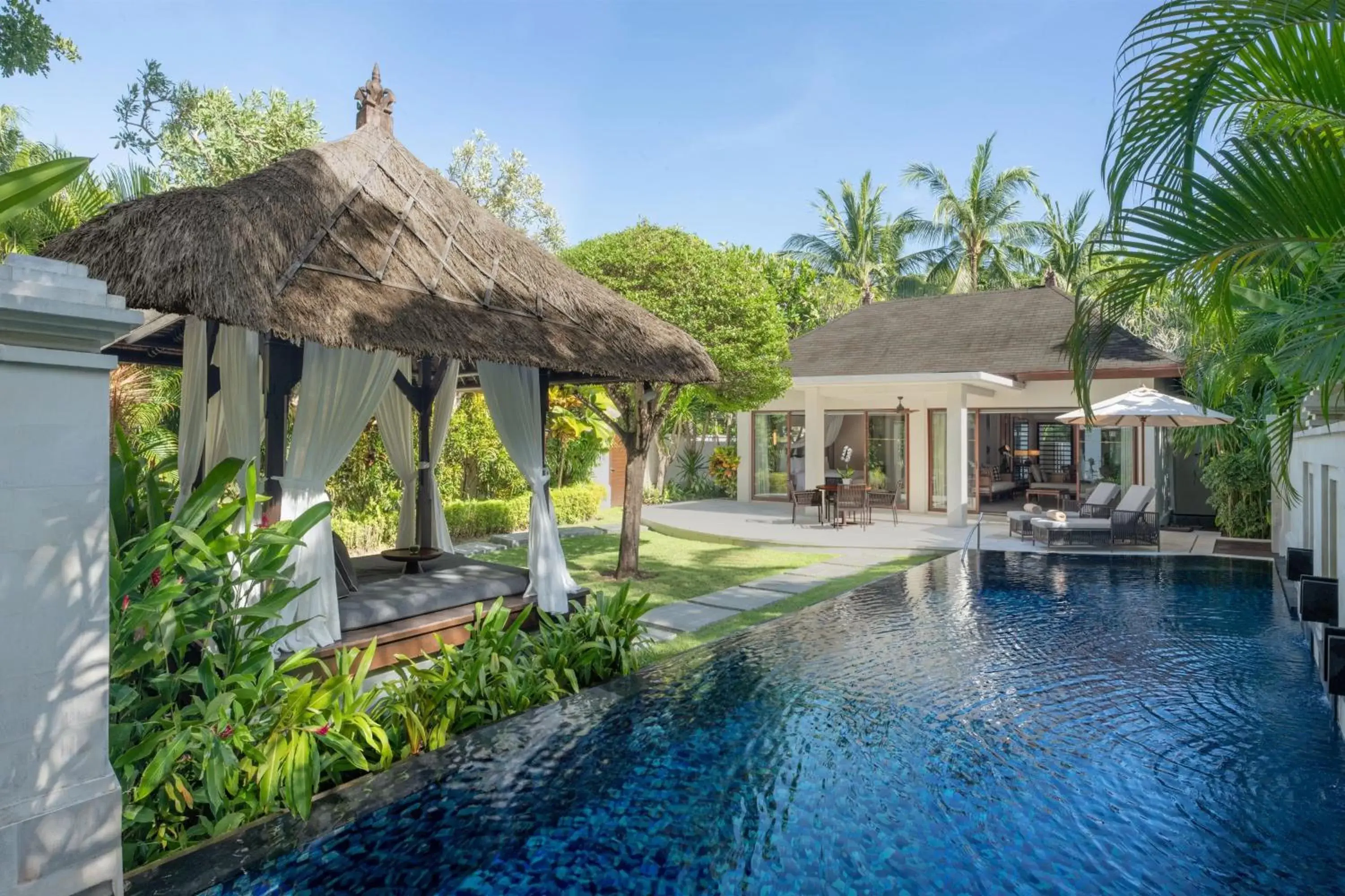 Bedroom, Swimming Pool in The Laguna, A Luxury Collection Resort & Spa, Nusa Dua, Bali