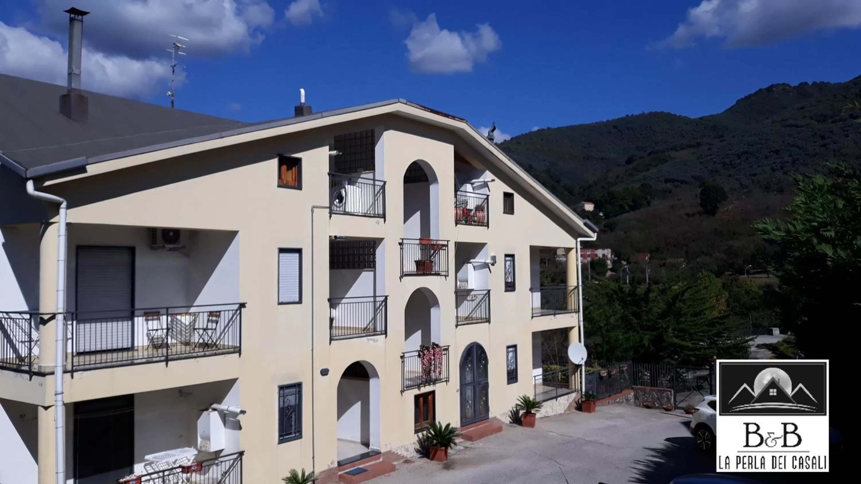 Property building in B&B La perla dei casali