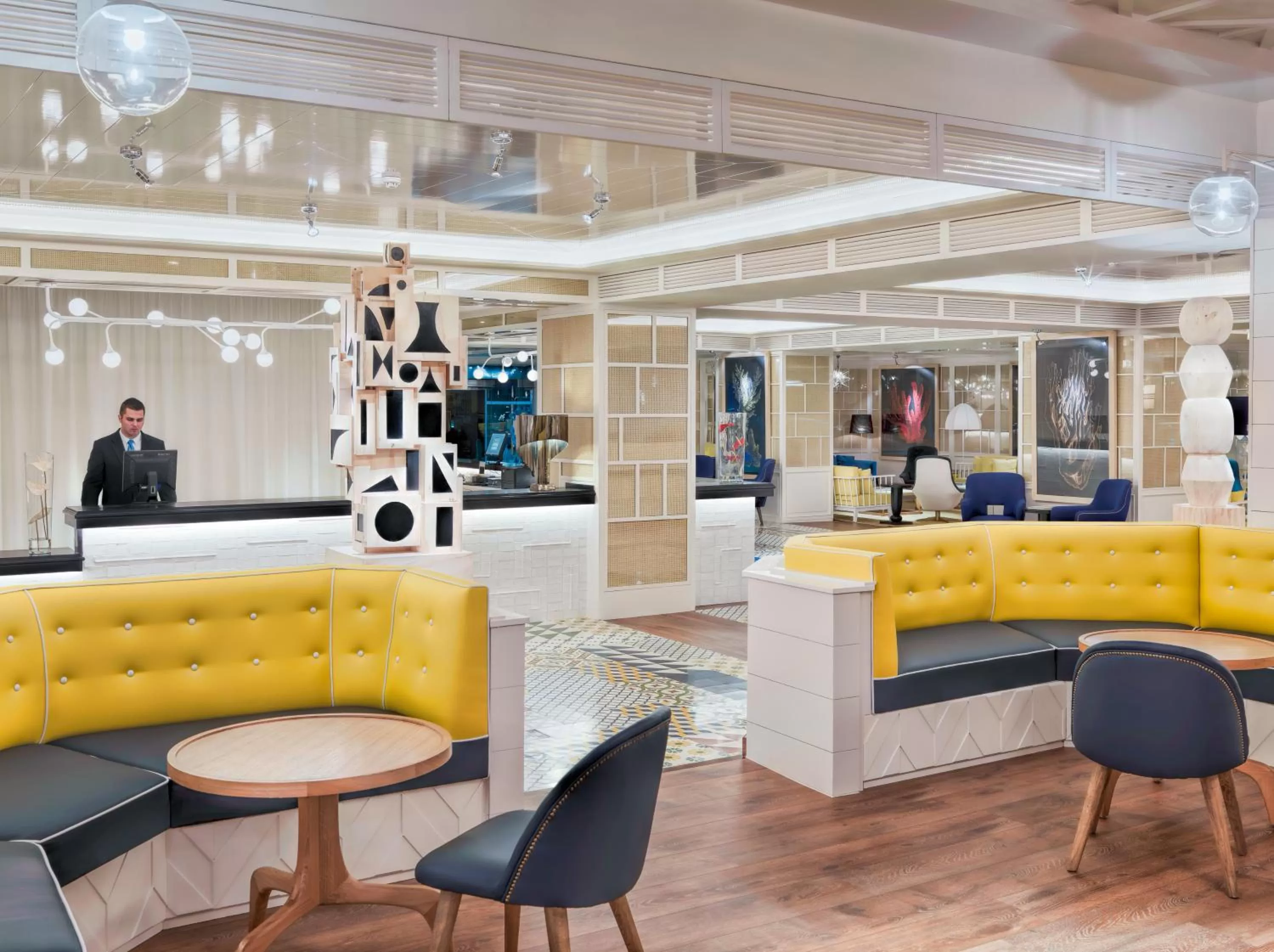 Lobby or reception in H10 Las Palmeras