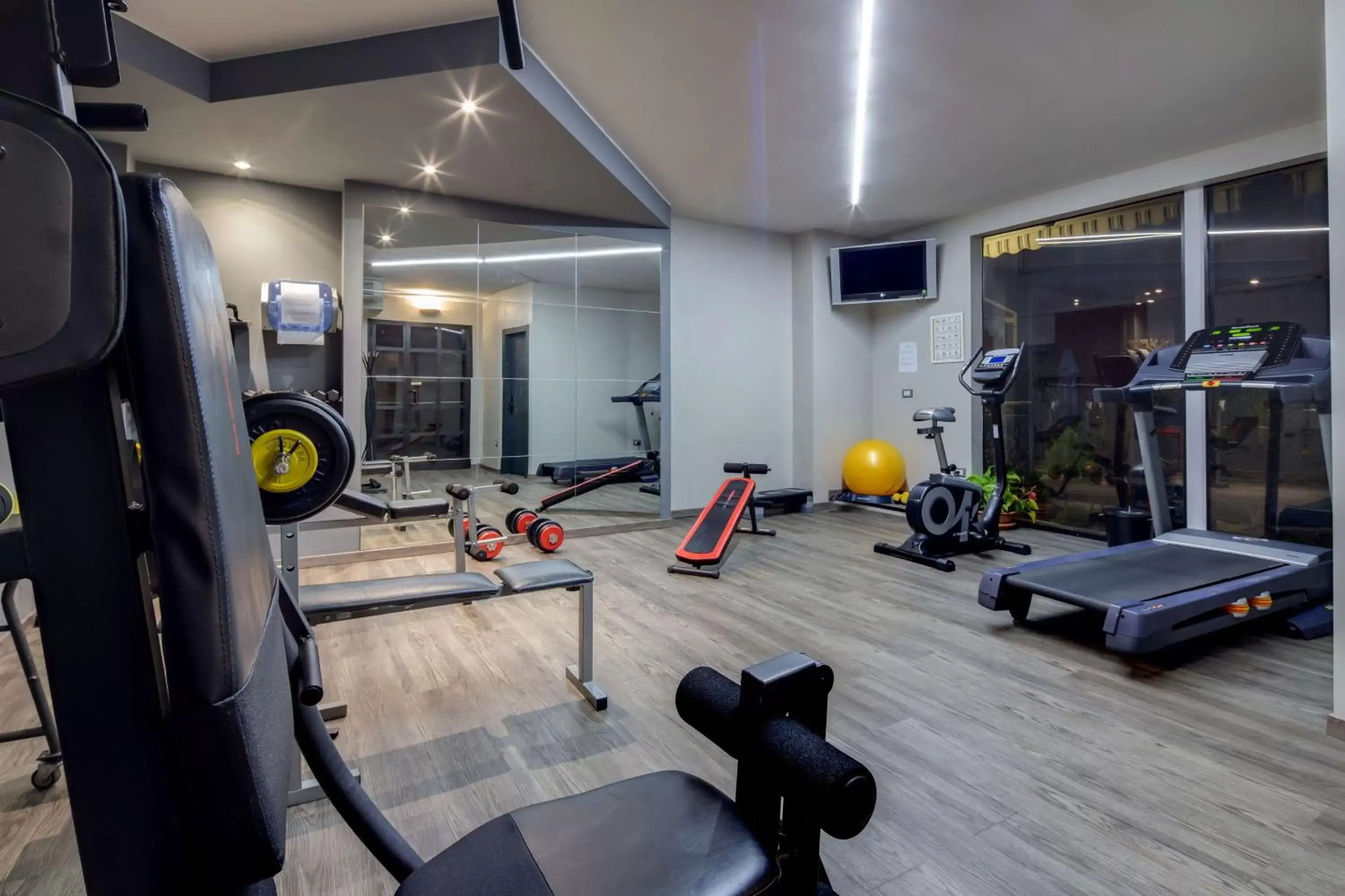 Activities, Fitness Center/Facilities in La Villa - Sure Hotel Collection by Best Western