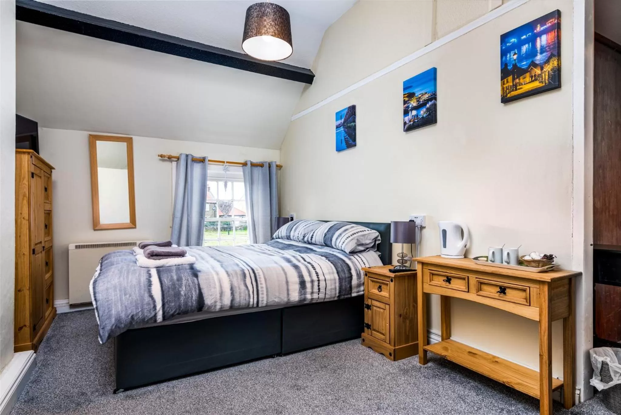 Photo of the whole room in The Witching Post Inn