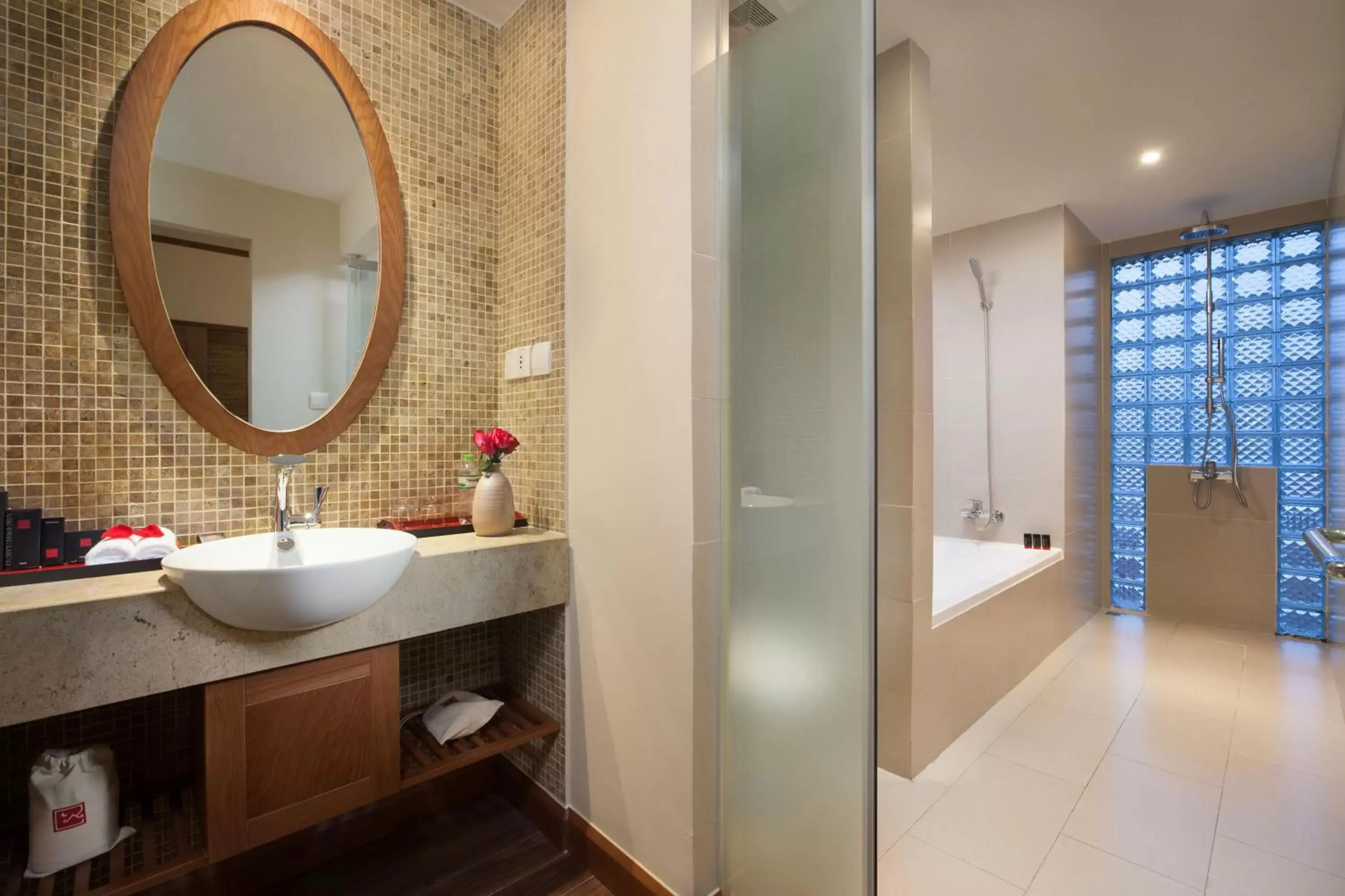 Shower, Bathroom in MK Premier Boutique Hotel