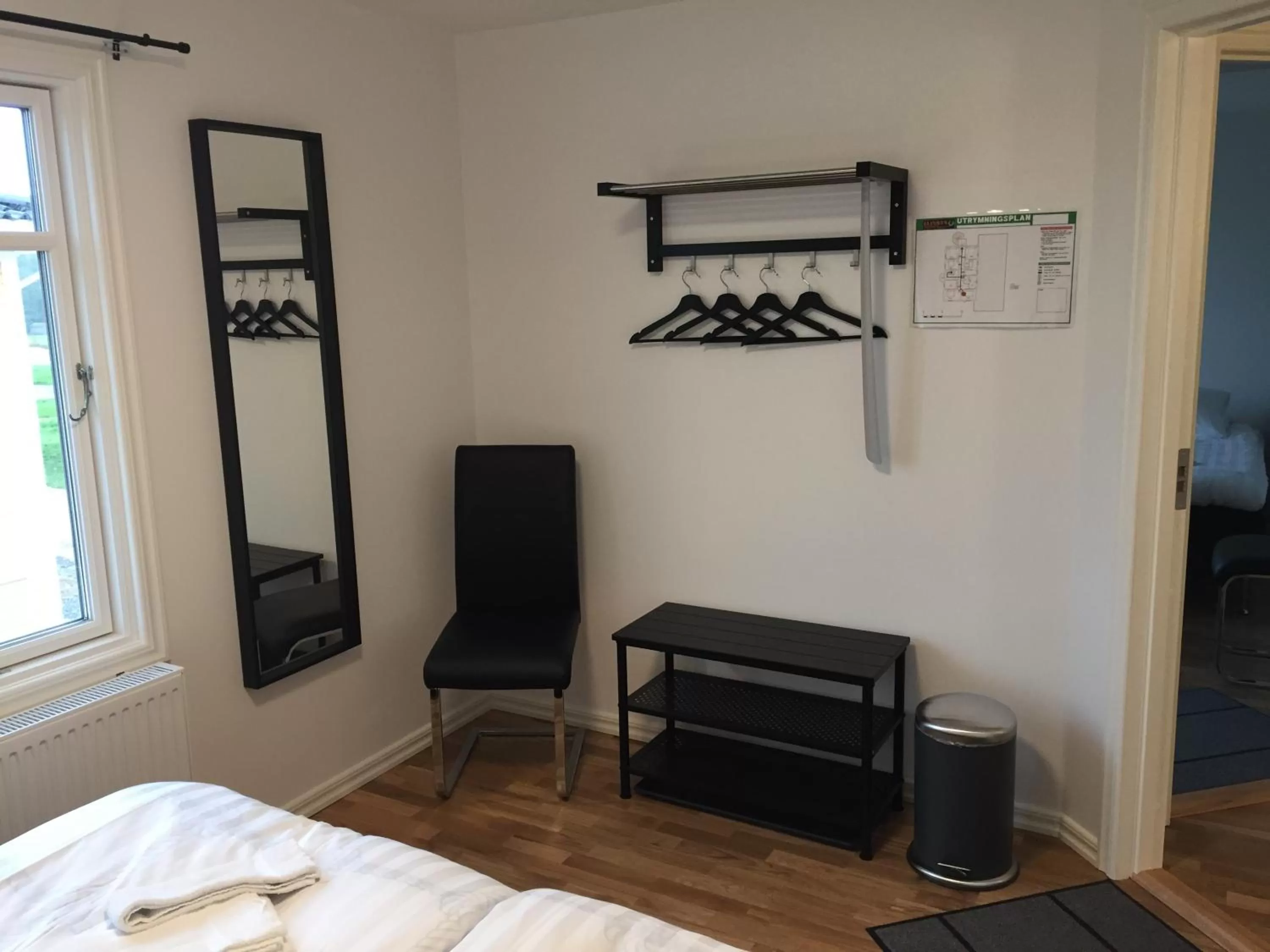 Photo of the whole room in Melleruds Golfklubb Bed & Breakfast