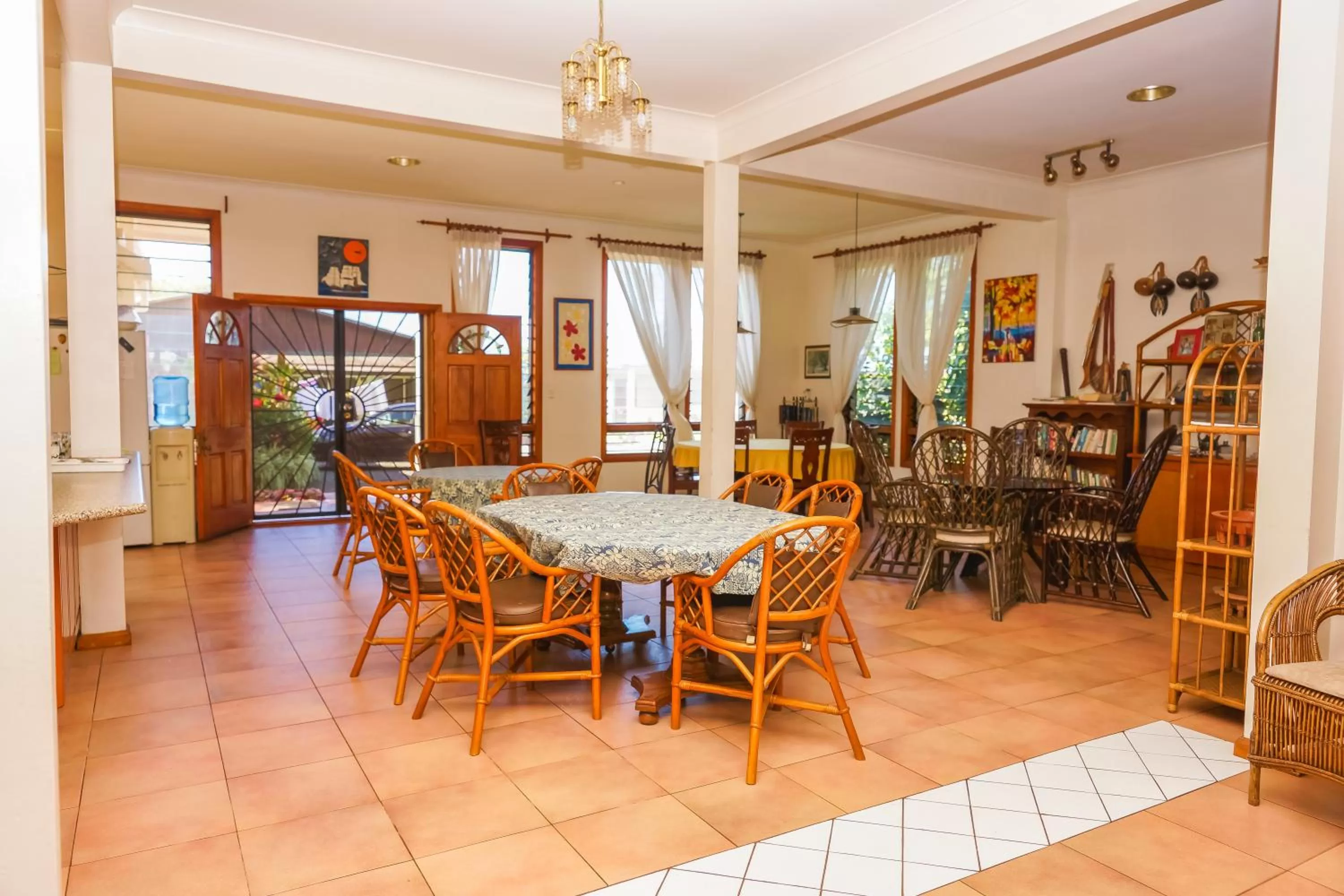 Property building in Lynn's Getaway Hotel