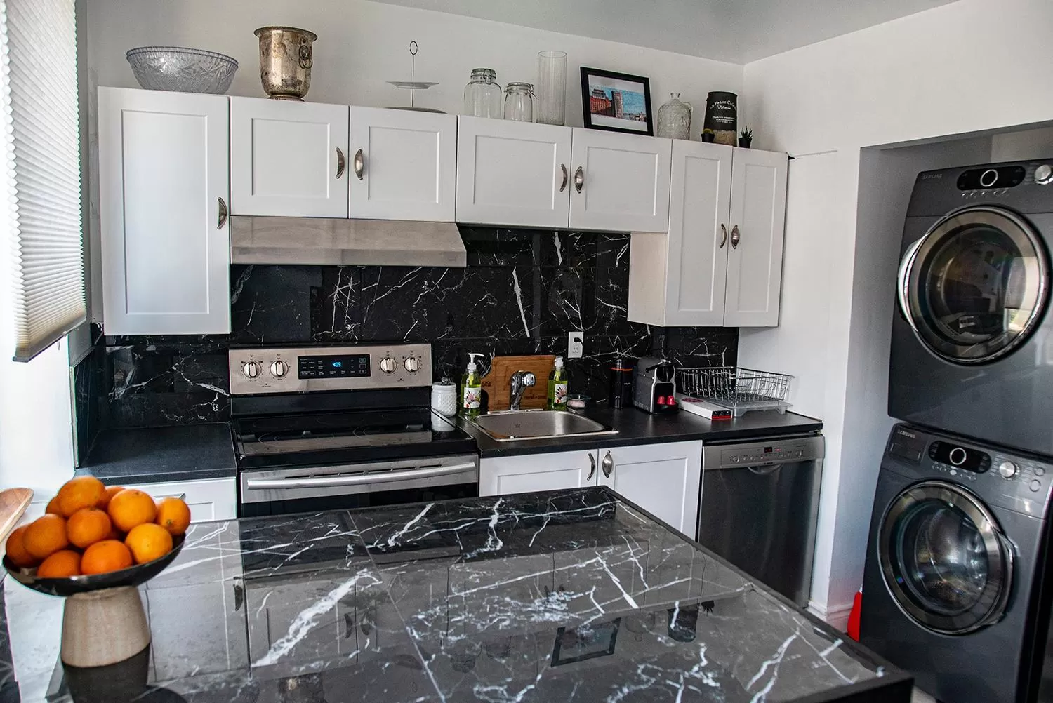 kitchen in L'Hotel Particulier Griffintown