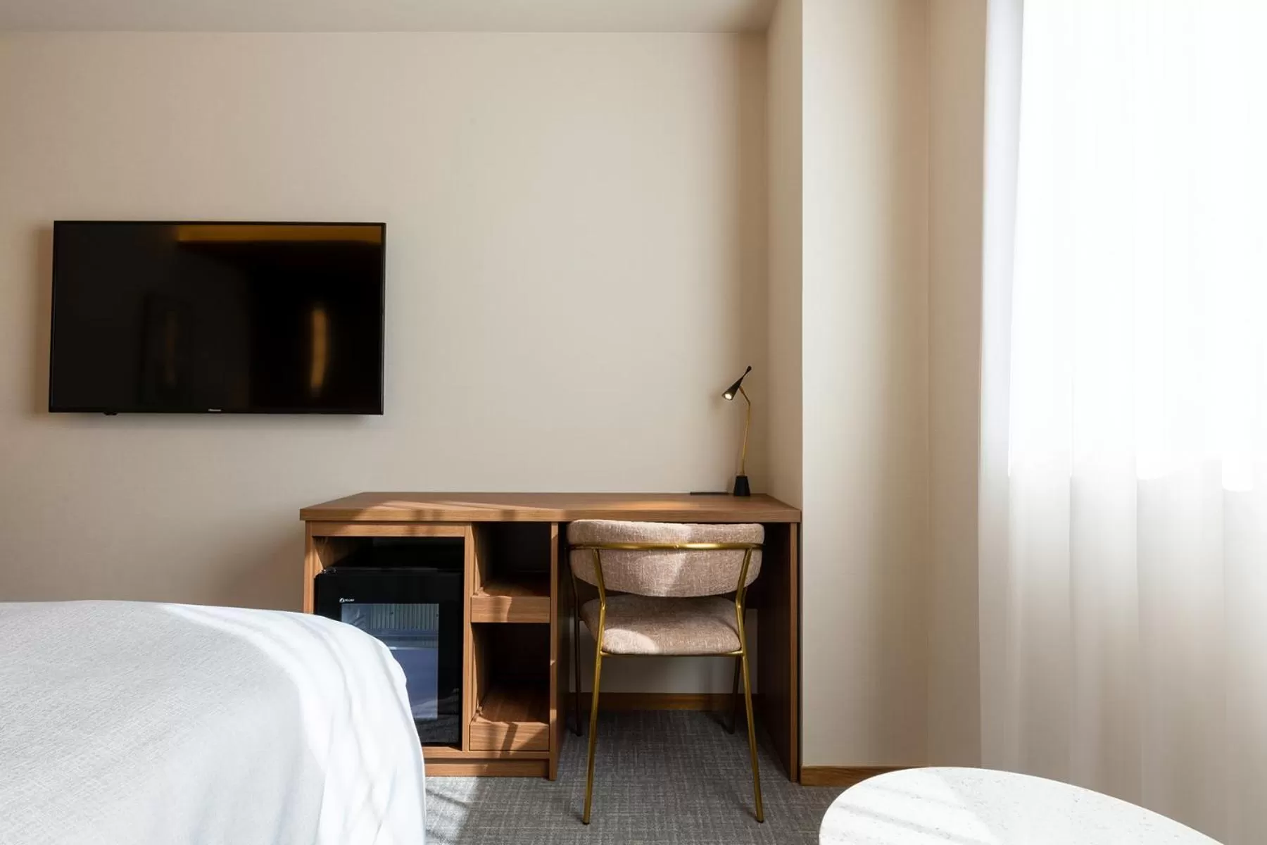 TV and multimedia, Bed in The OneFive Terrace Fukuoka