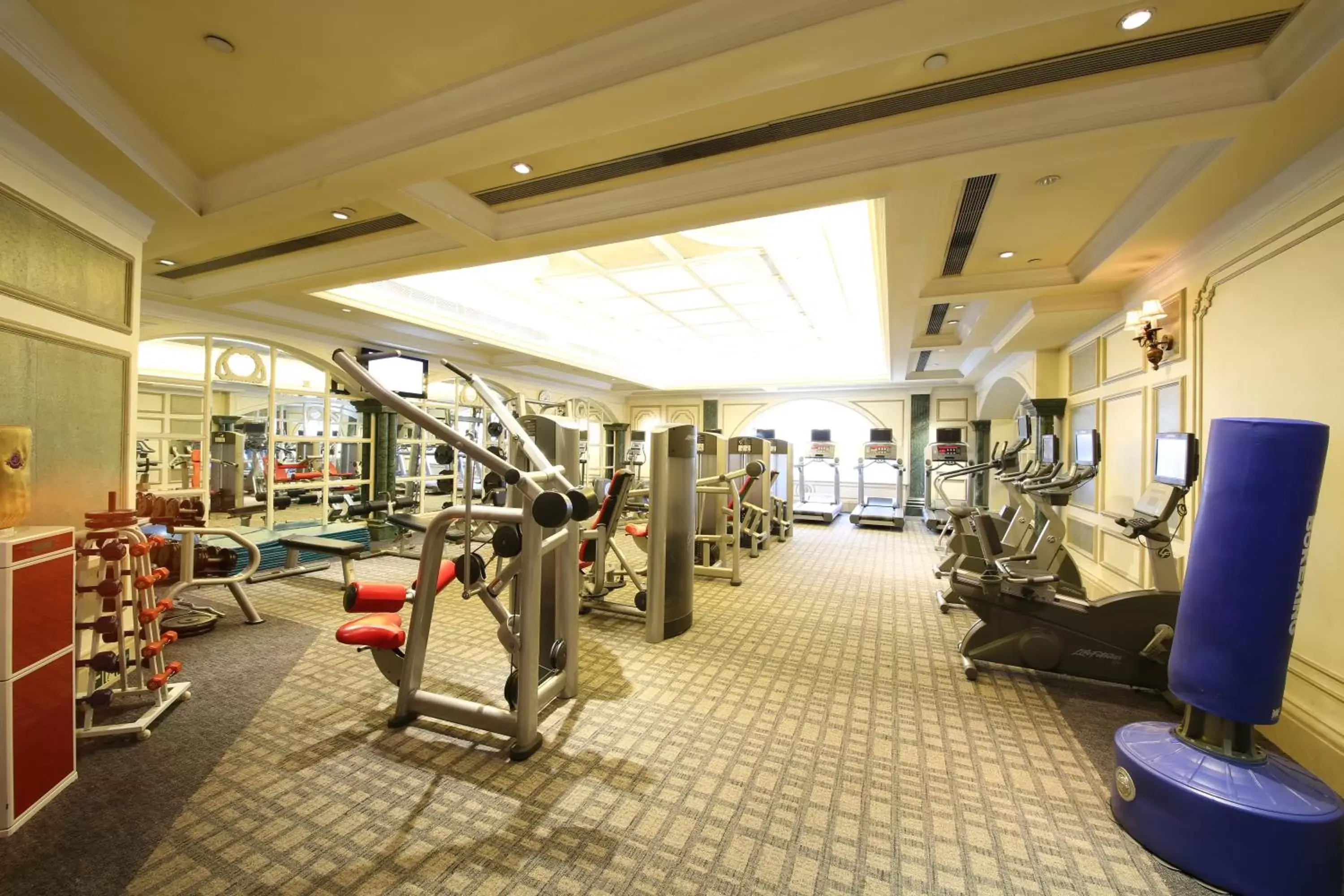 Fitness centre/facilities, Fitness Center/Facilities in Legendale Hotel Beijing